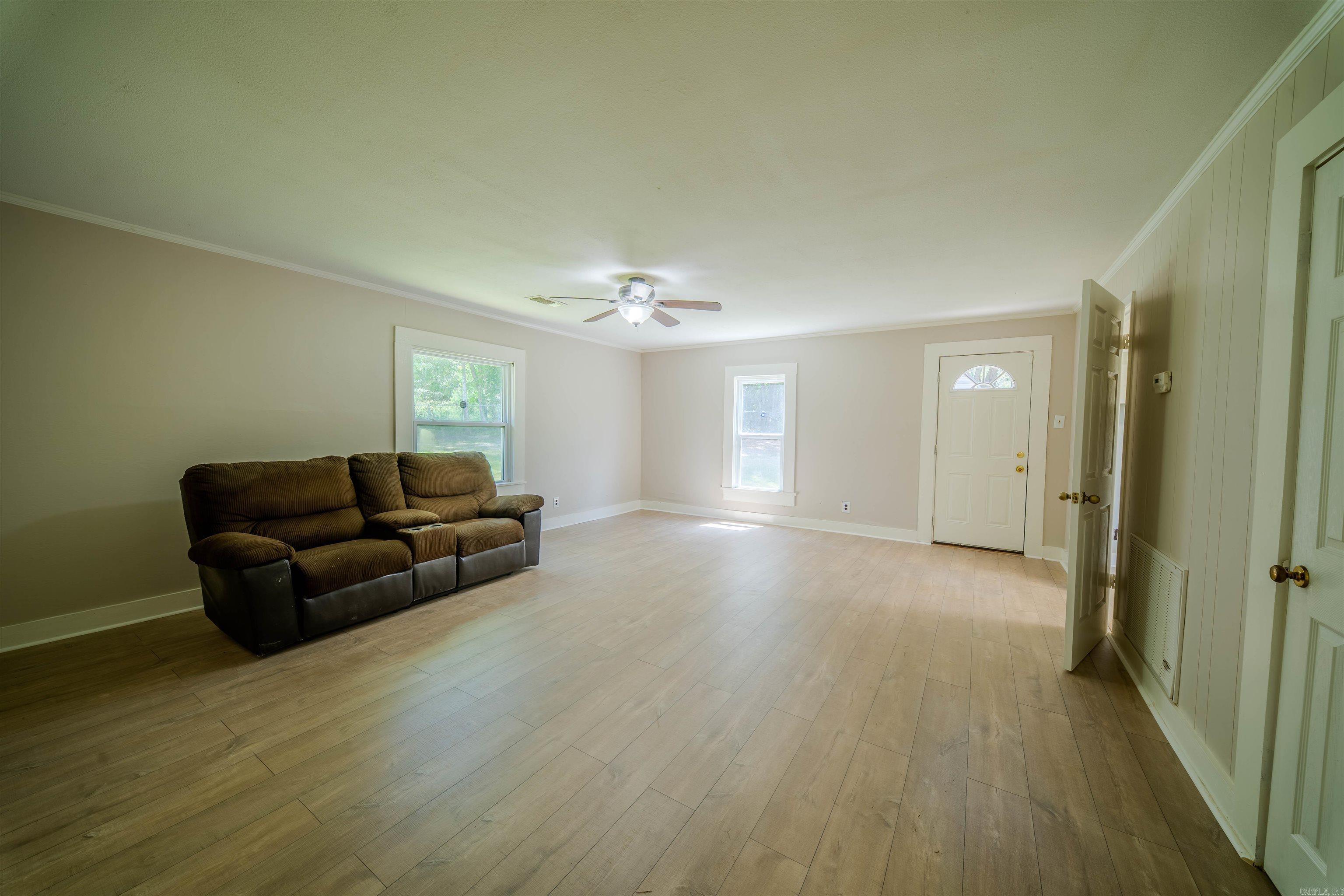 111 N Wyatt Dr  El Dorado, AR
