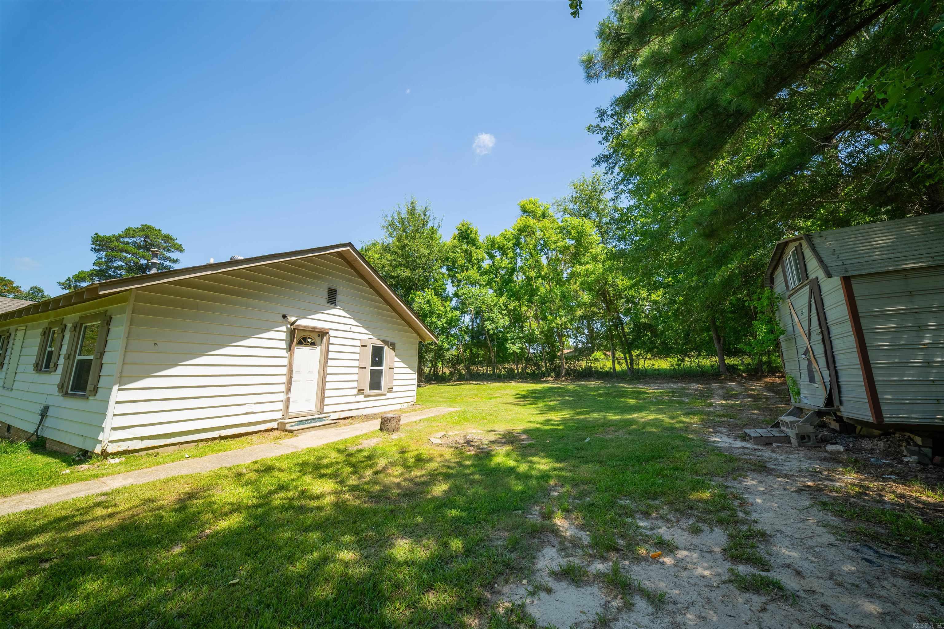 111 N Wyatt Dr  El Dorado, AR