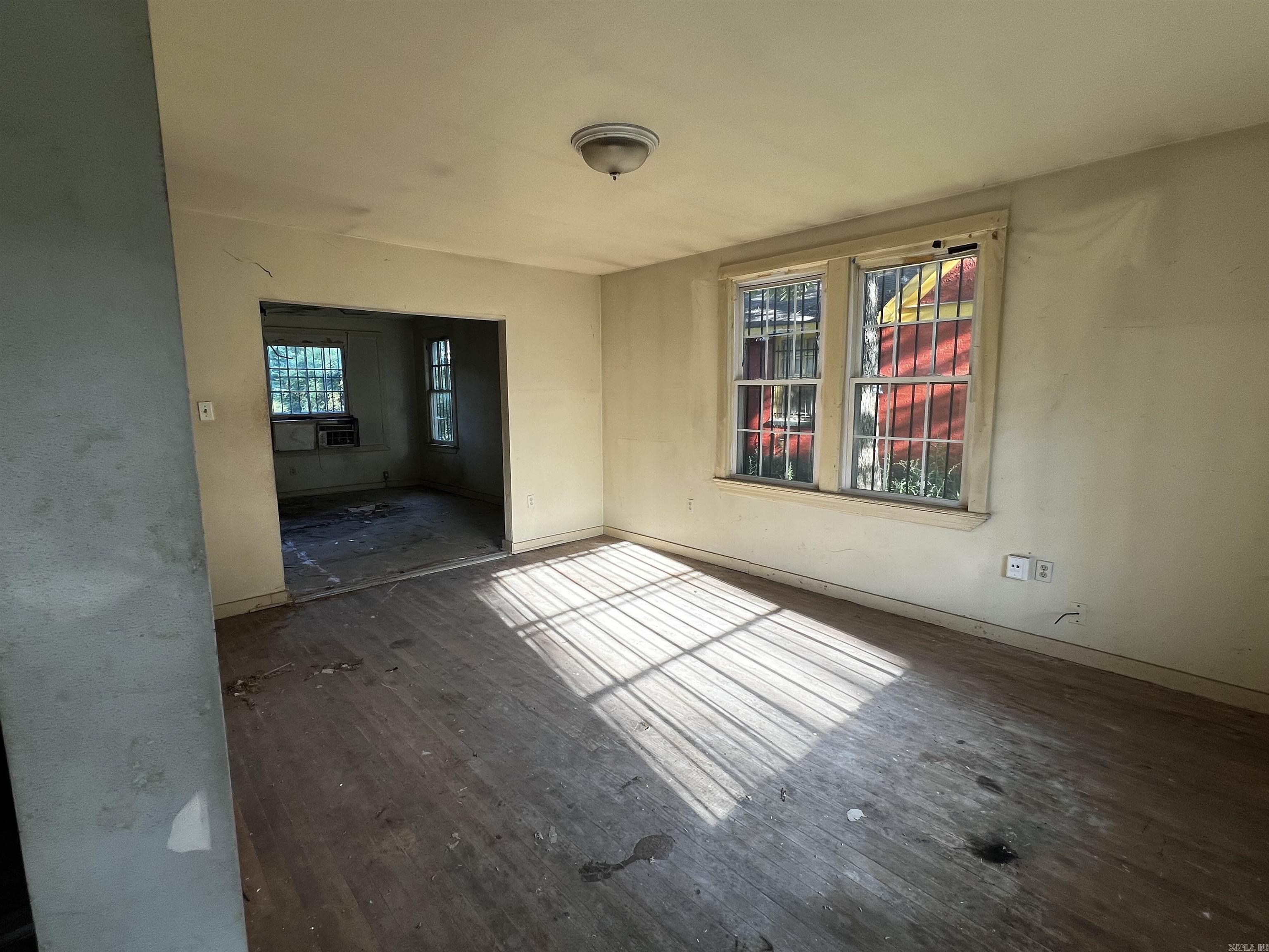 2205 Valmar  Little Rock, AR