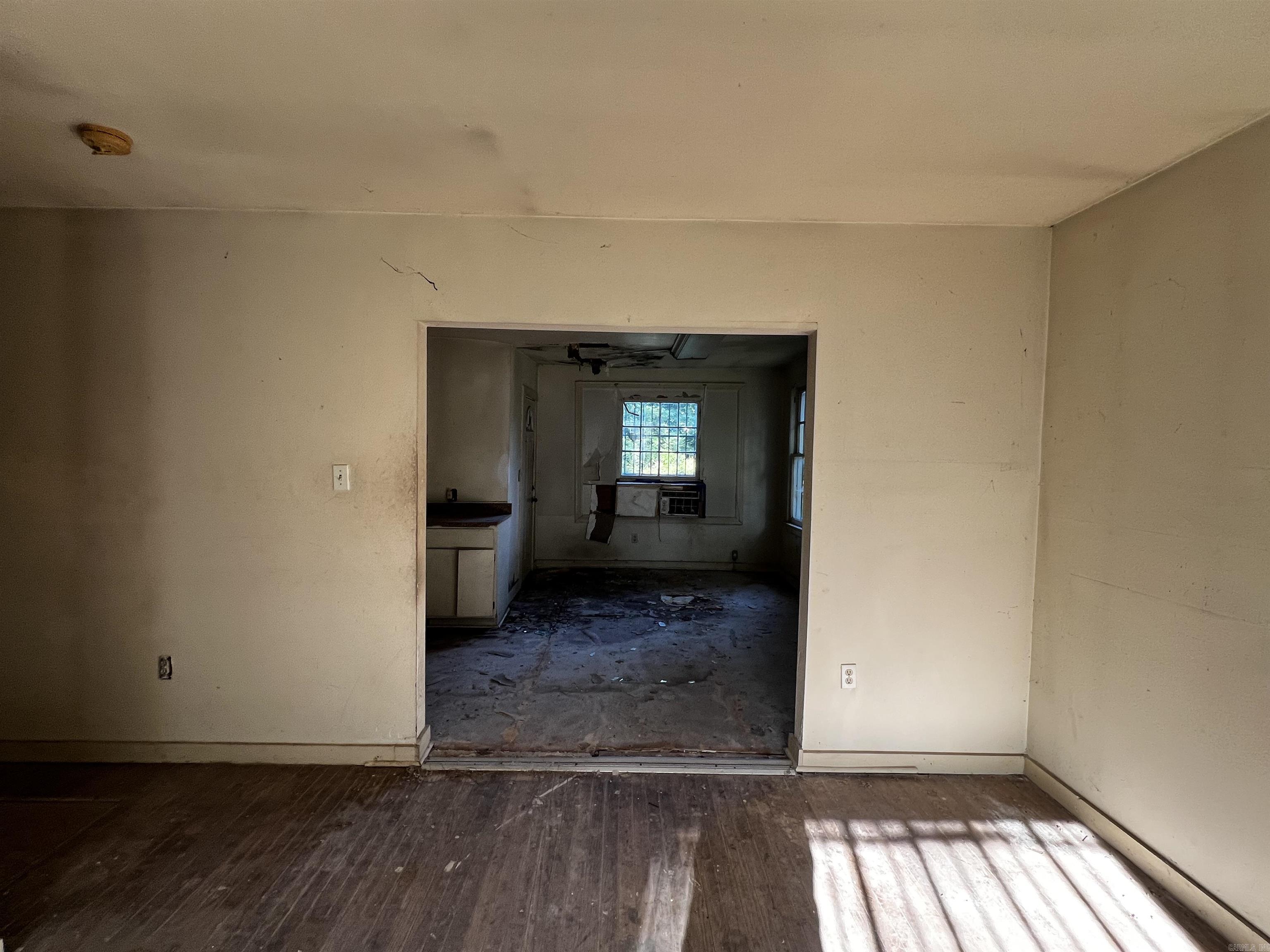 2205 Valmar  Little Rock, AR