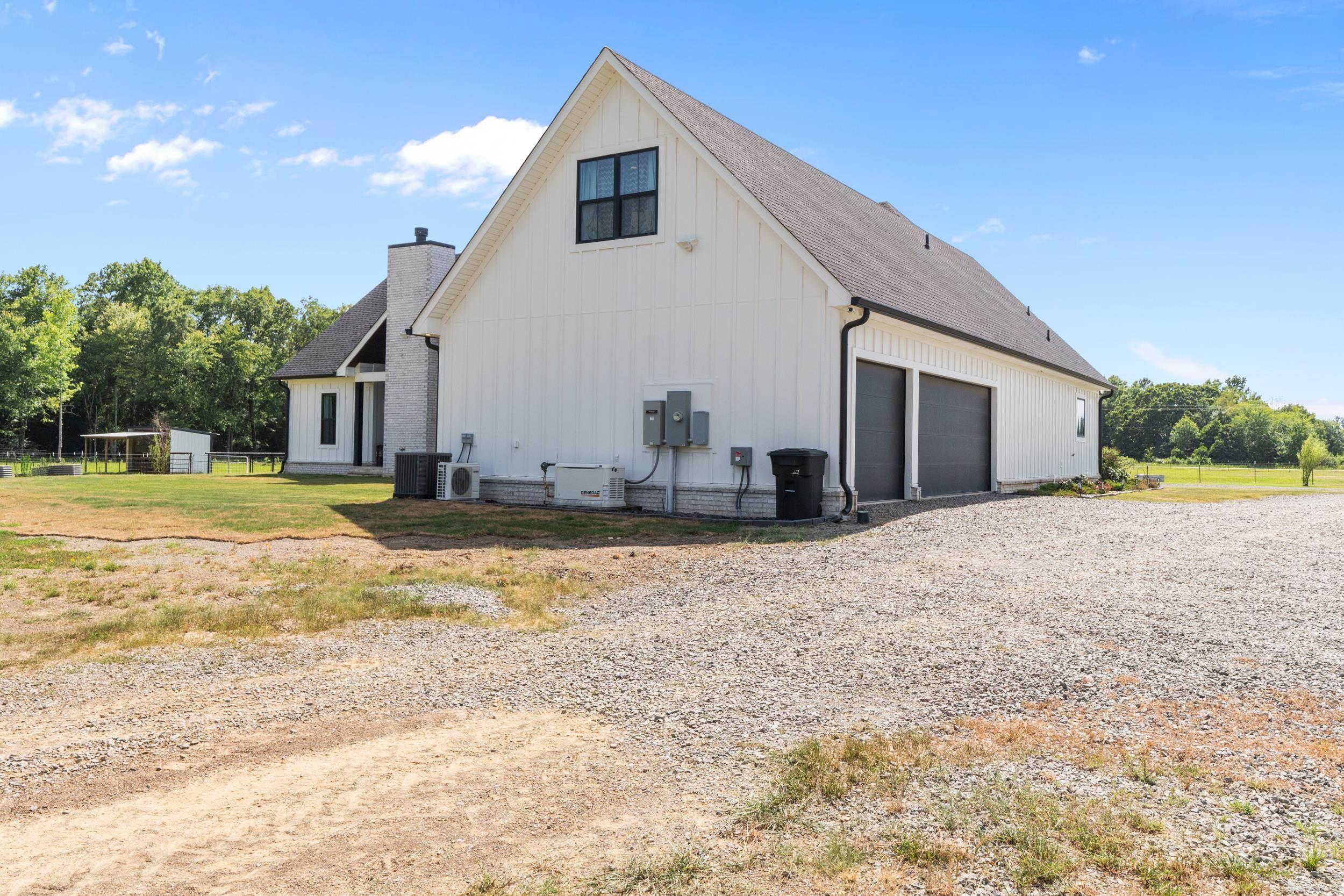 157 S Mt Olive  Vilonia, AR