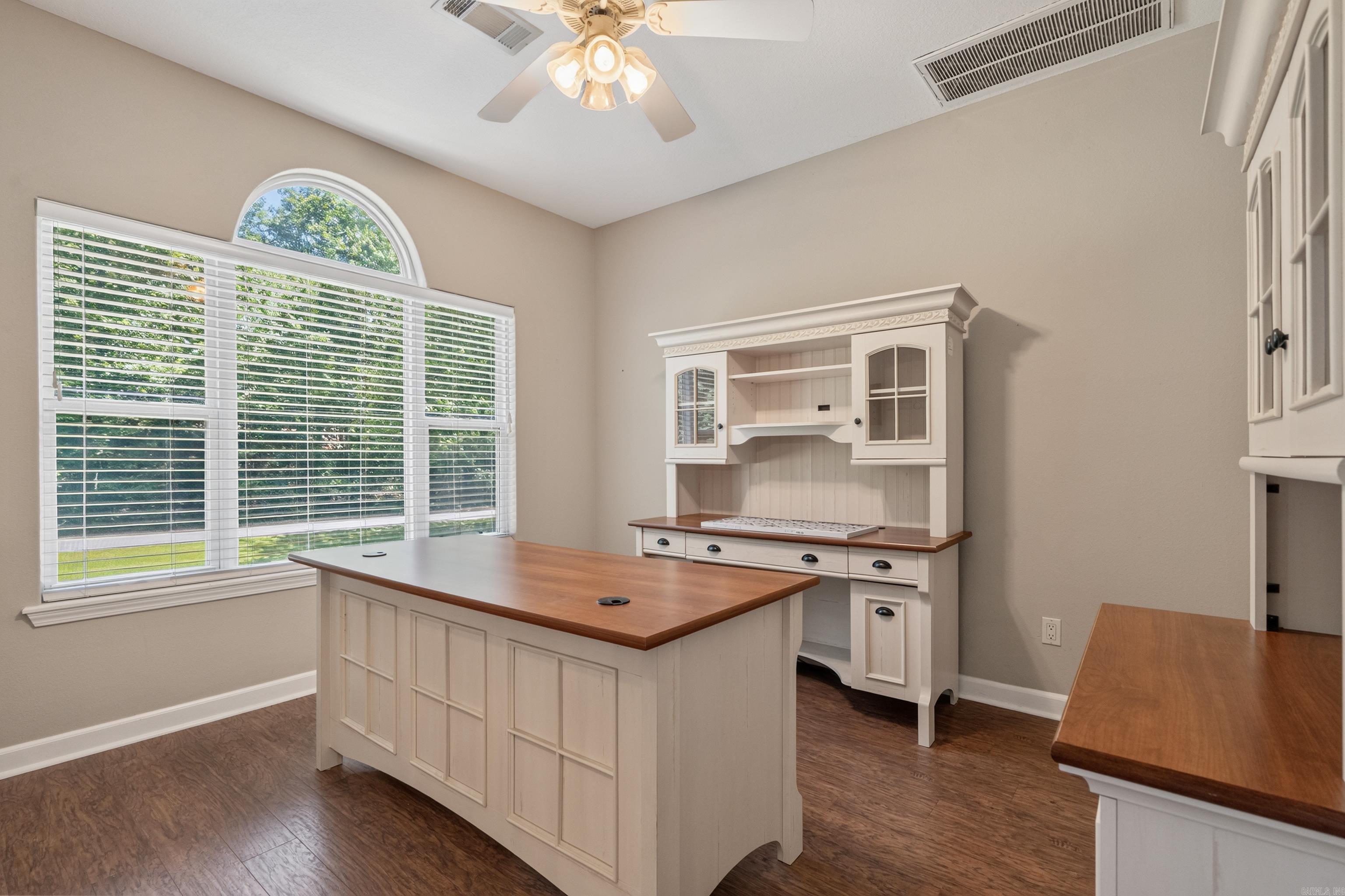 151 Wincastle  Royal, AR