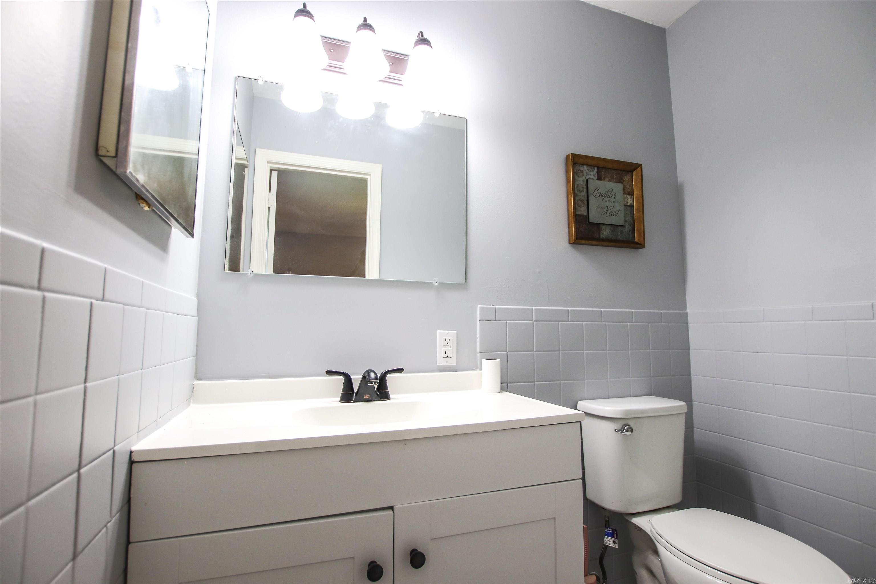 301 Ruby Ln  Horseshoe Bend, AR