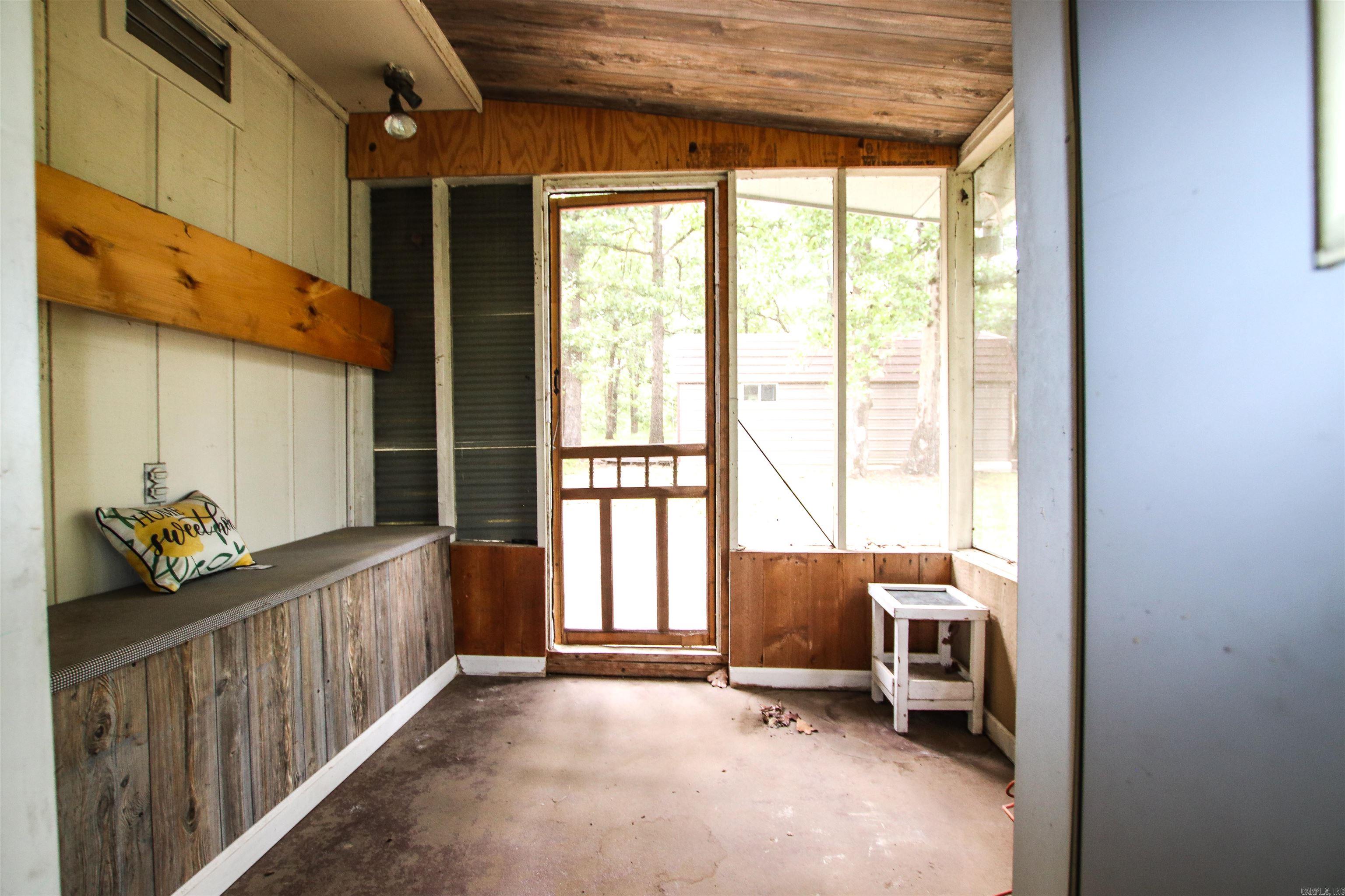 301 Ruby Ln  Horseshoe Bend, AR