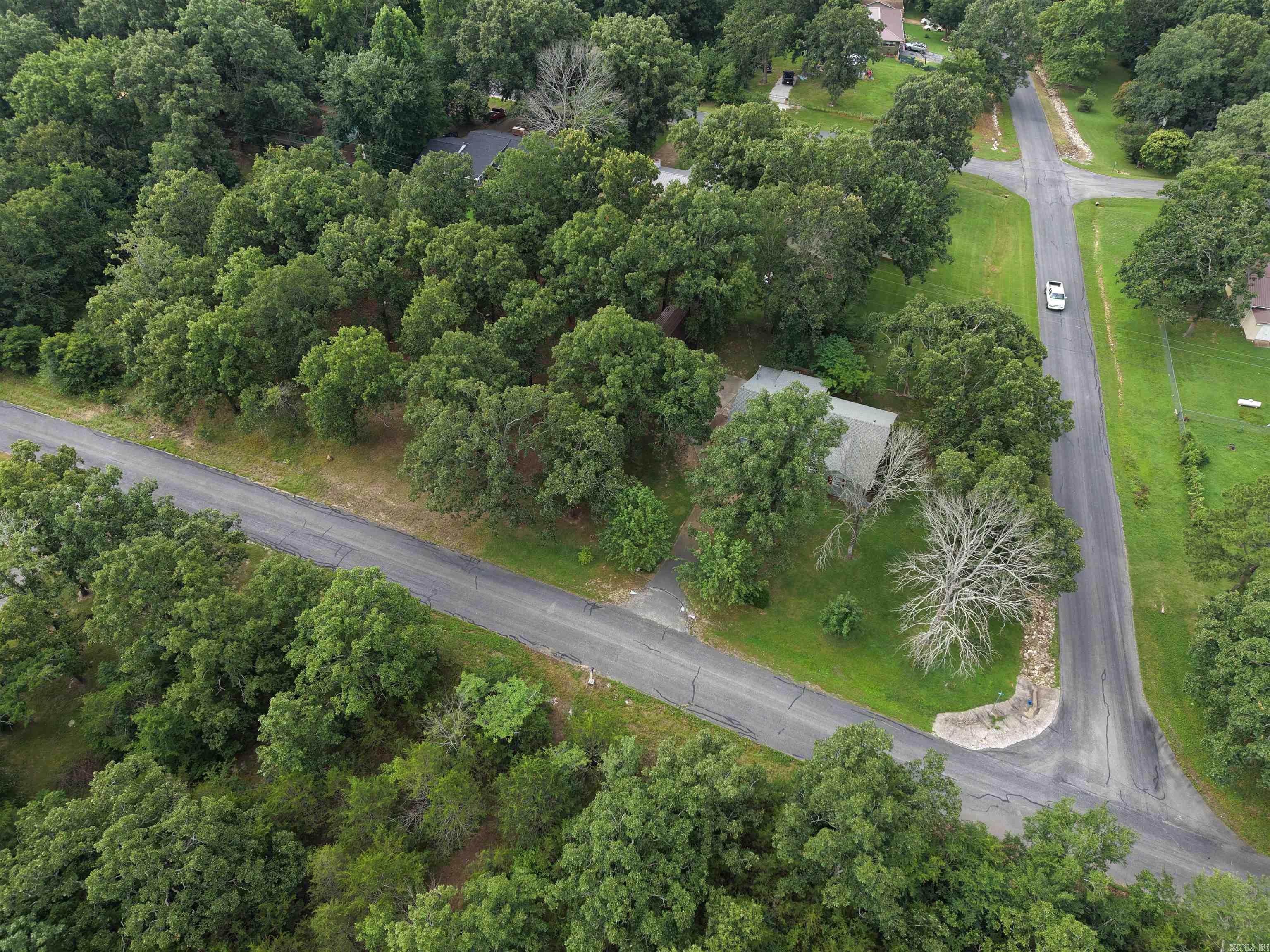 301 Ruby Ln  Horseshoe Bend, AR