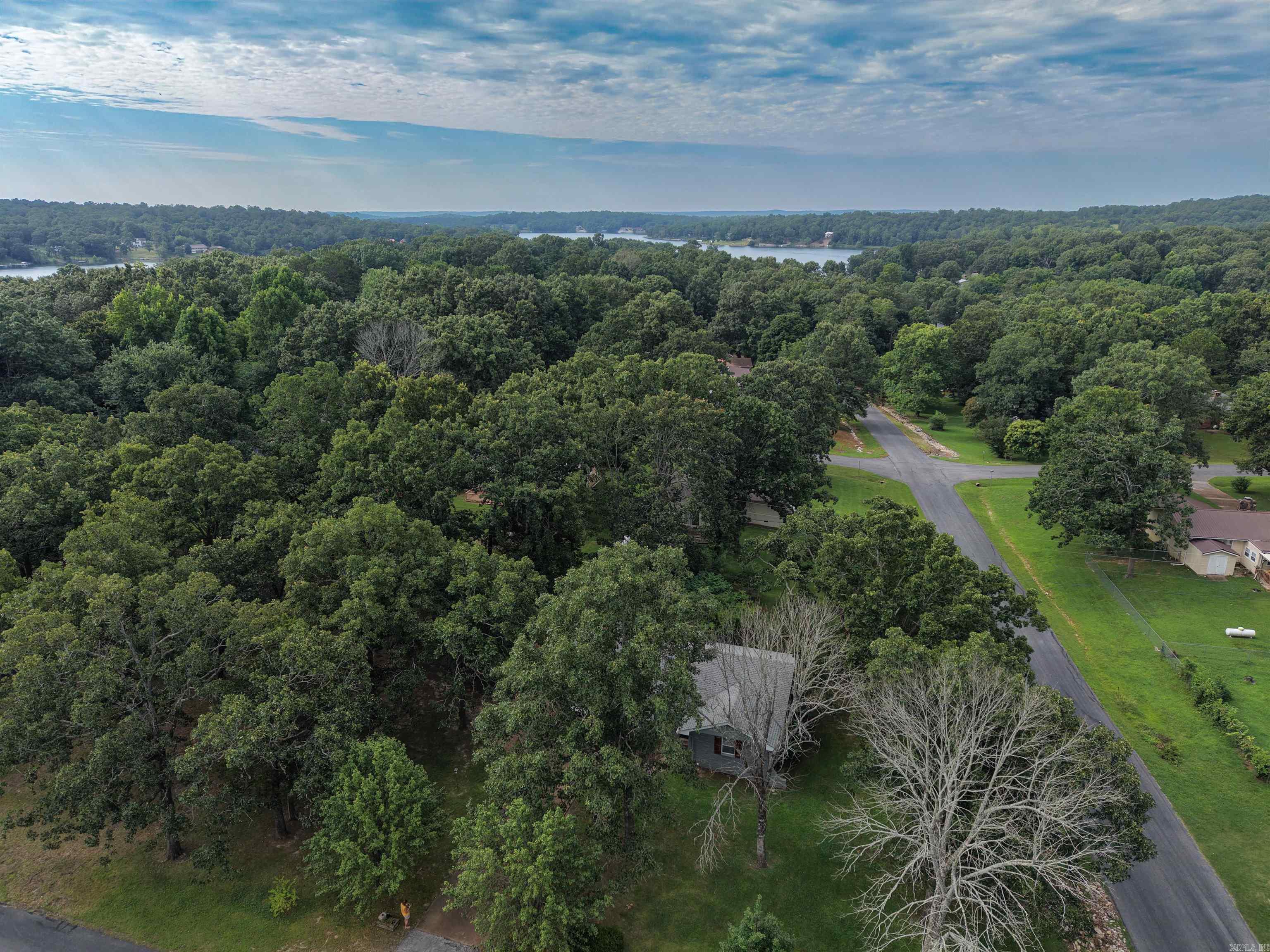 301 Ruby Ln  Horseshoe Bend, AR