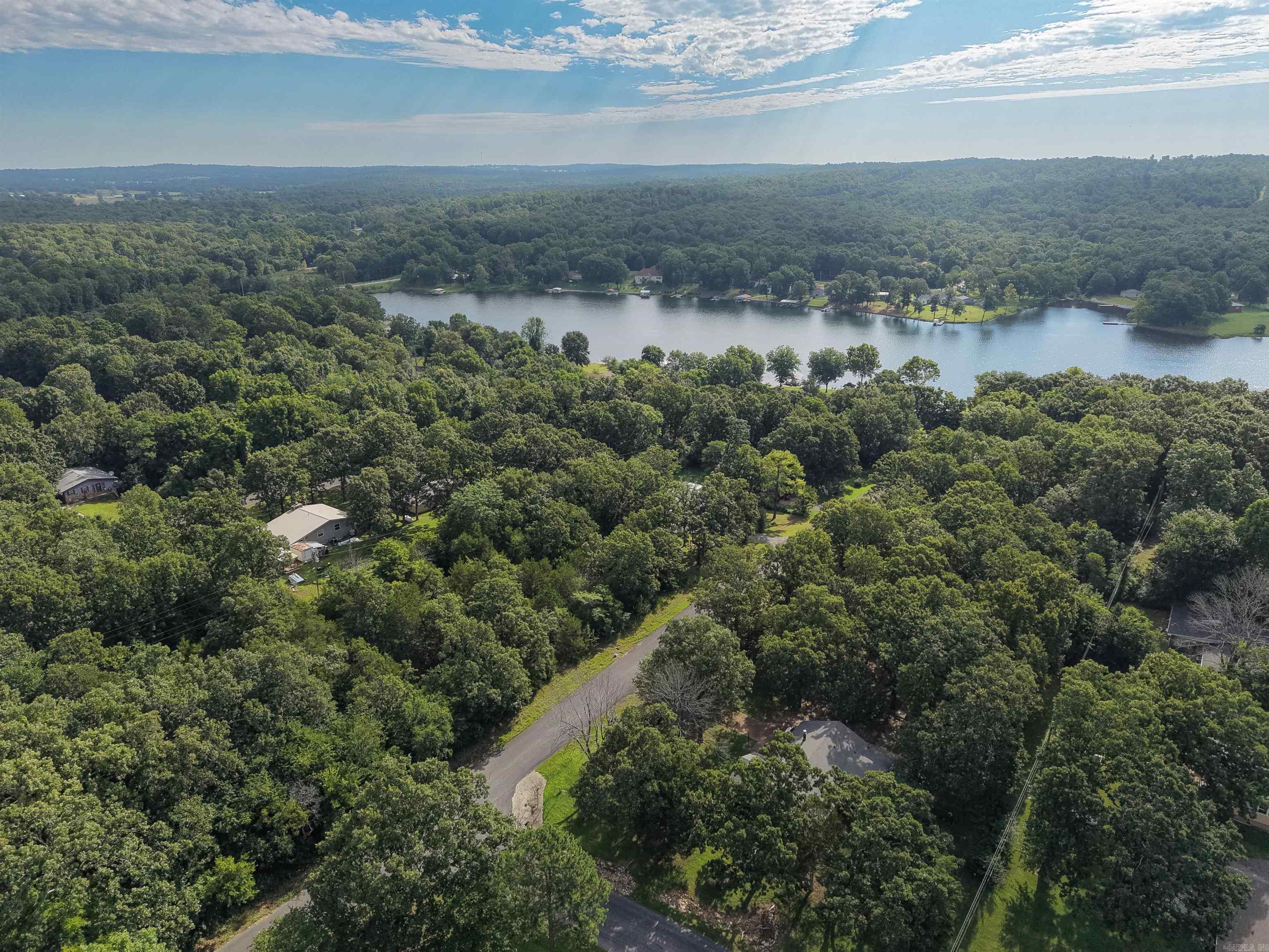 301 Ruby Ln  Horseshoe Bend, AR