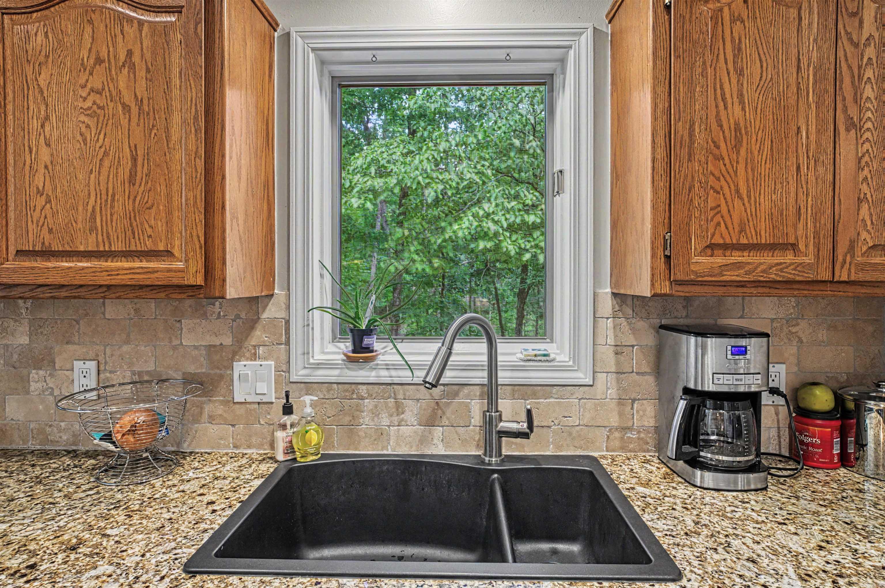 40 Huesca Way  Hot Springs Village, AR