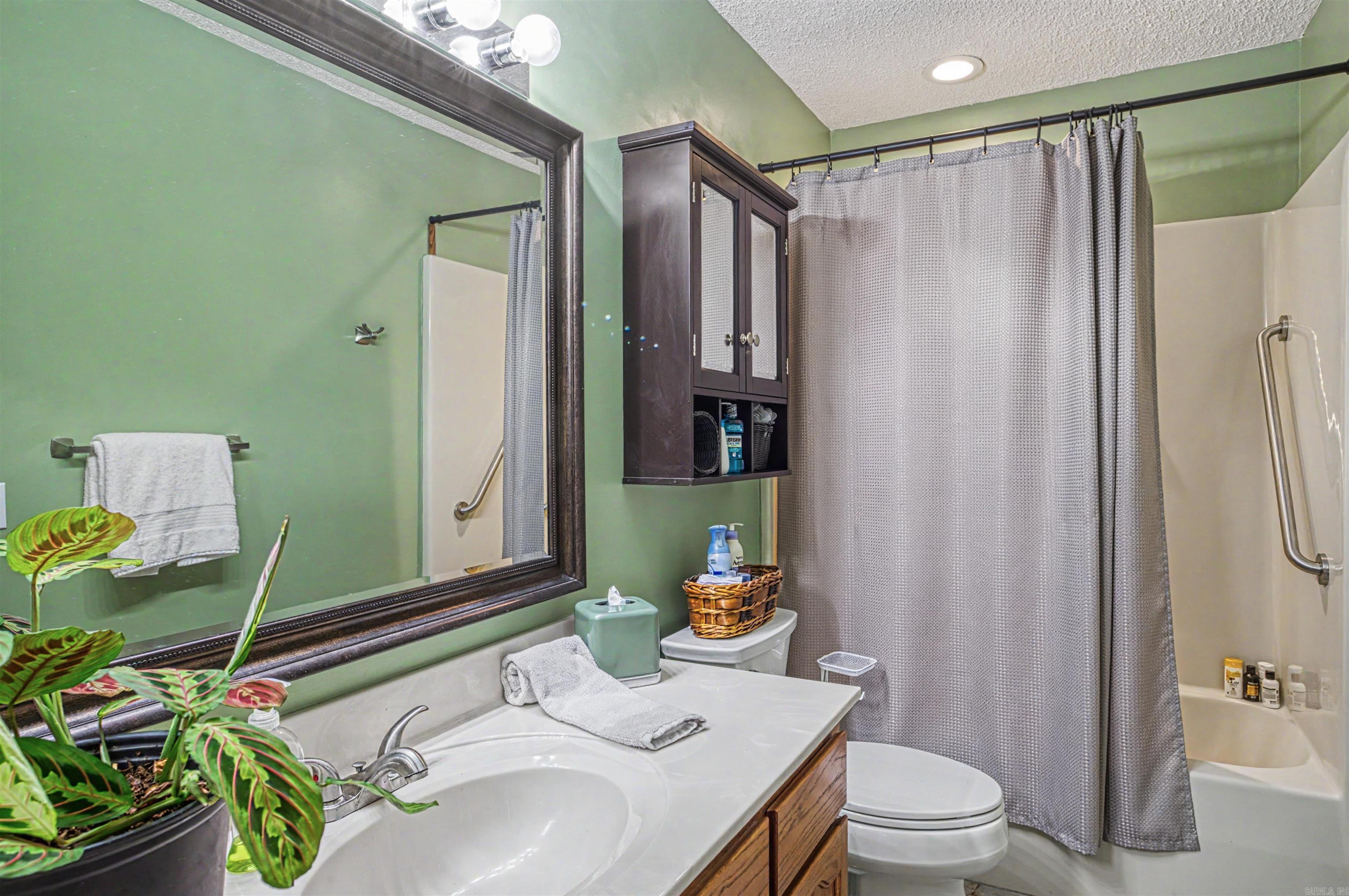 40 Huesca Way  Hot Springs Village, AR