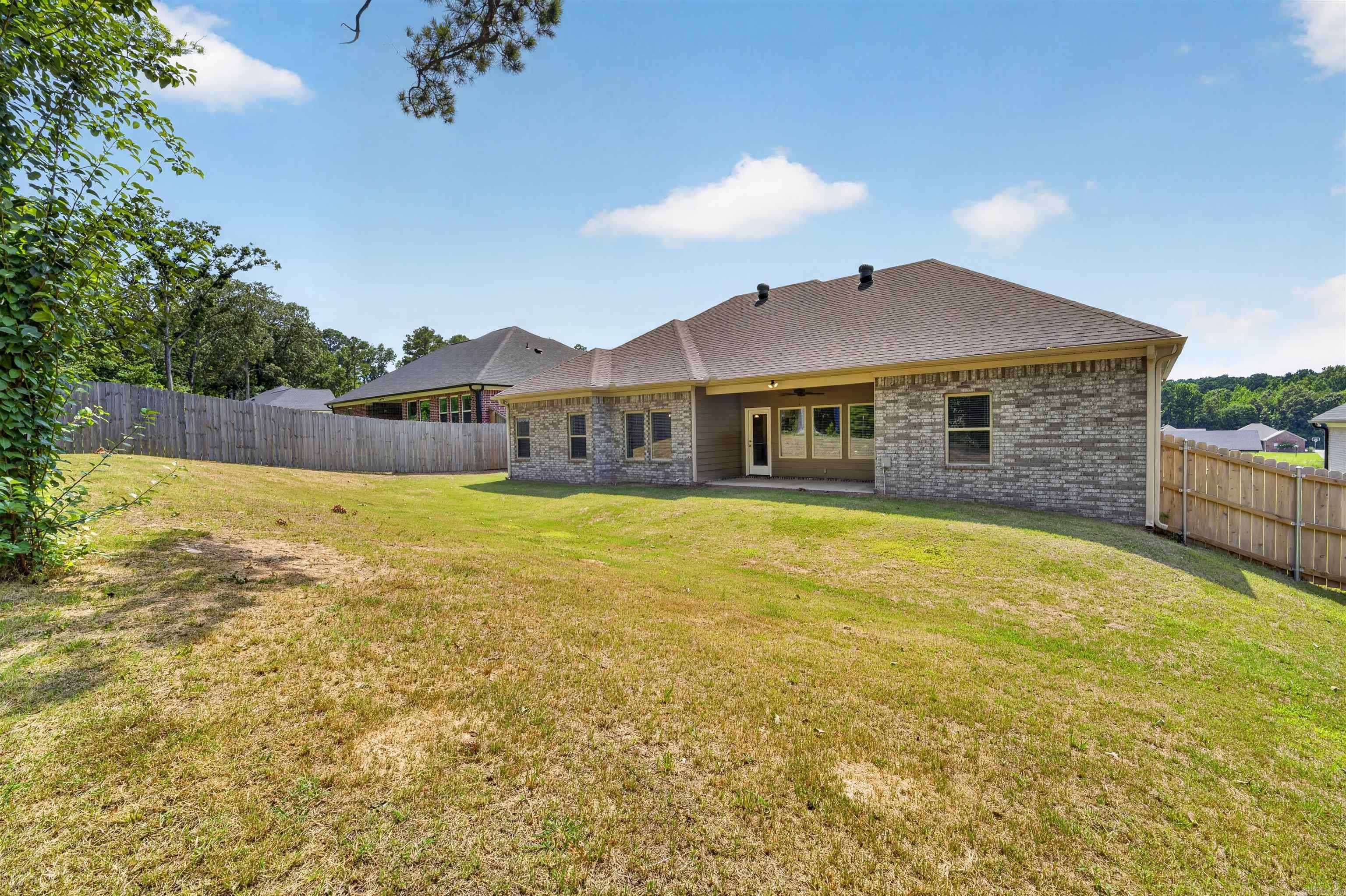 5009 Springwood  Bryant, AR