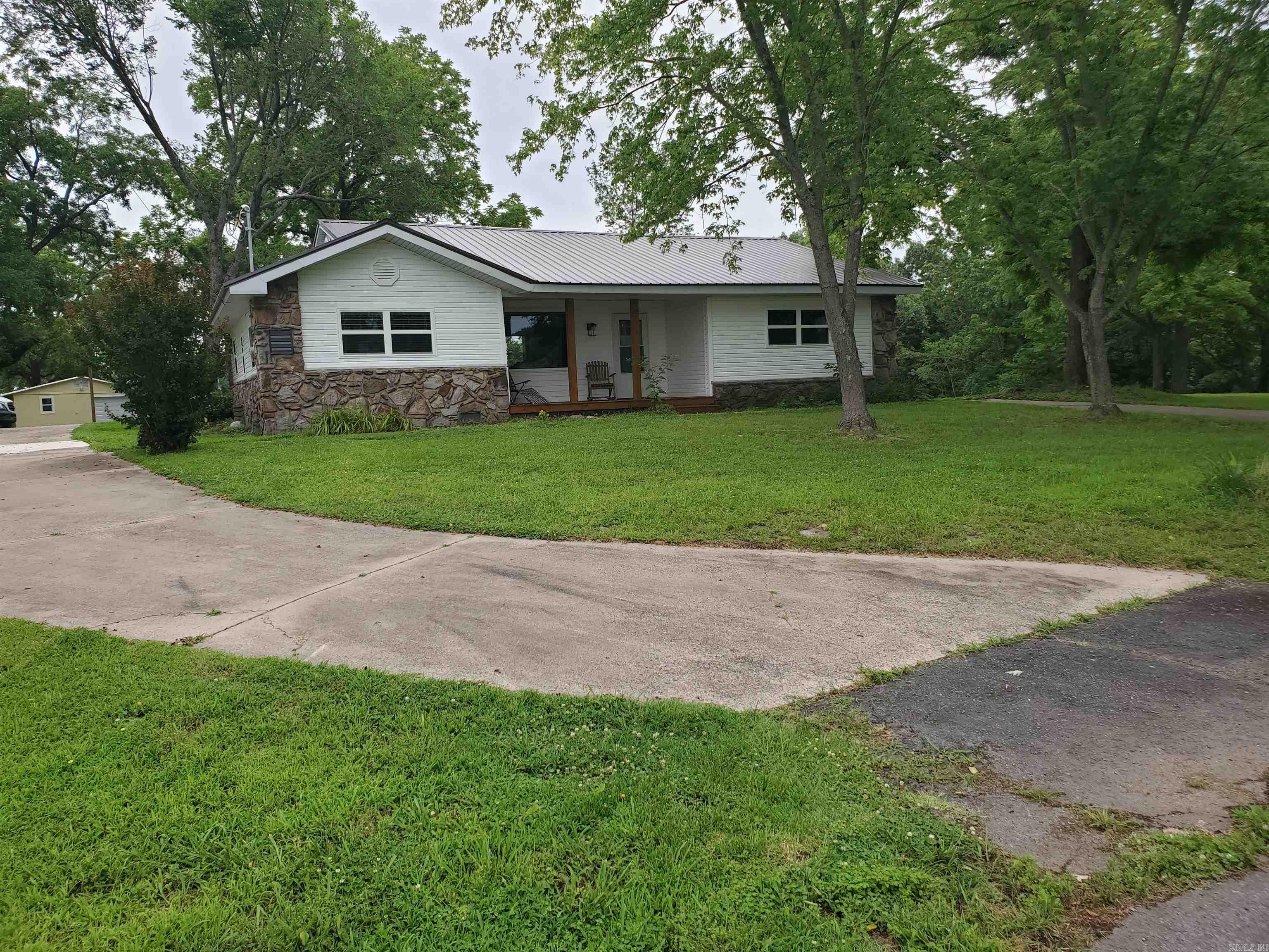 3039 Zack Ridge  Marshall, AR