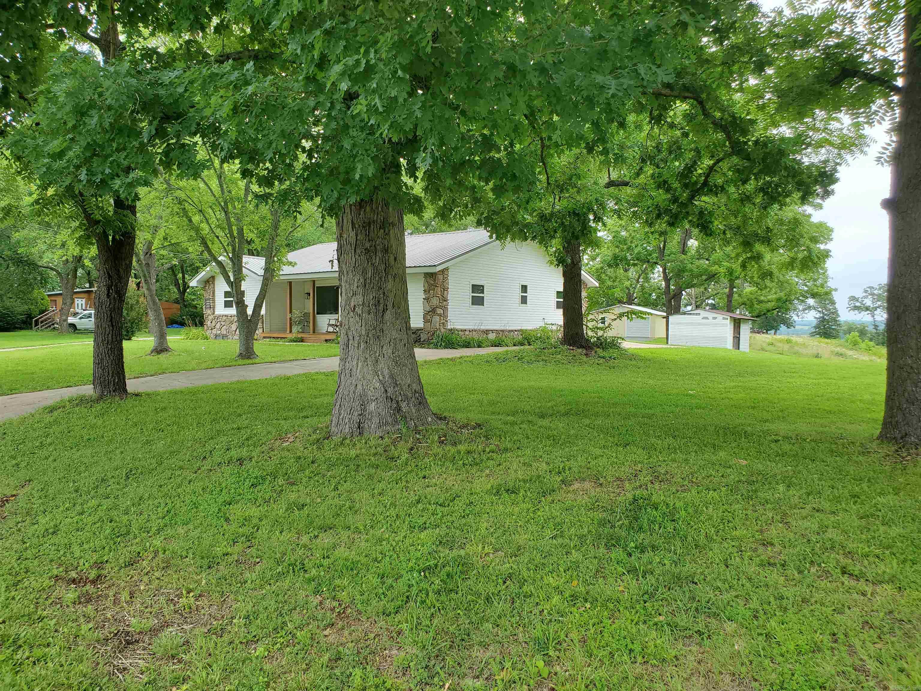 3039 Zack Ridge  Marshall, AR