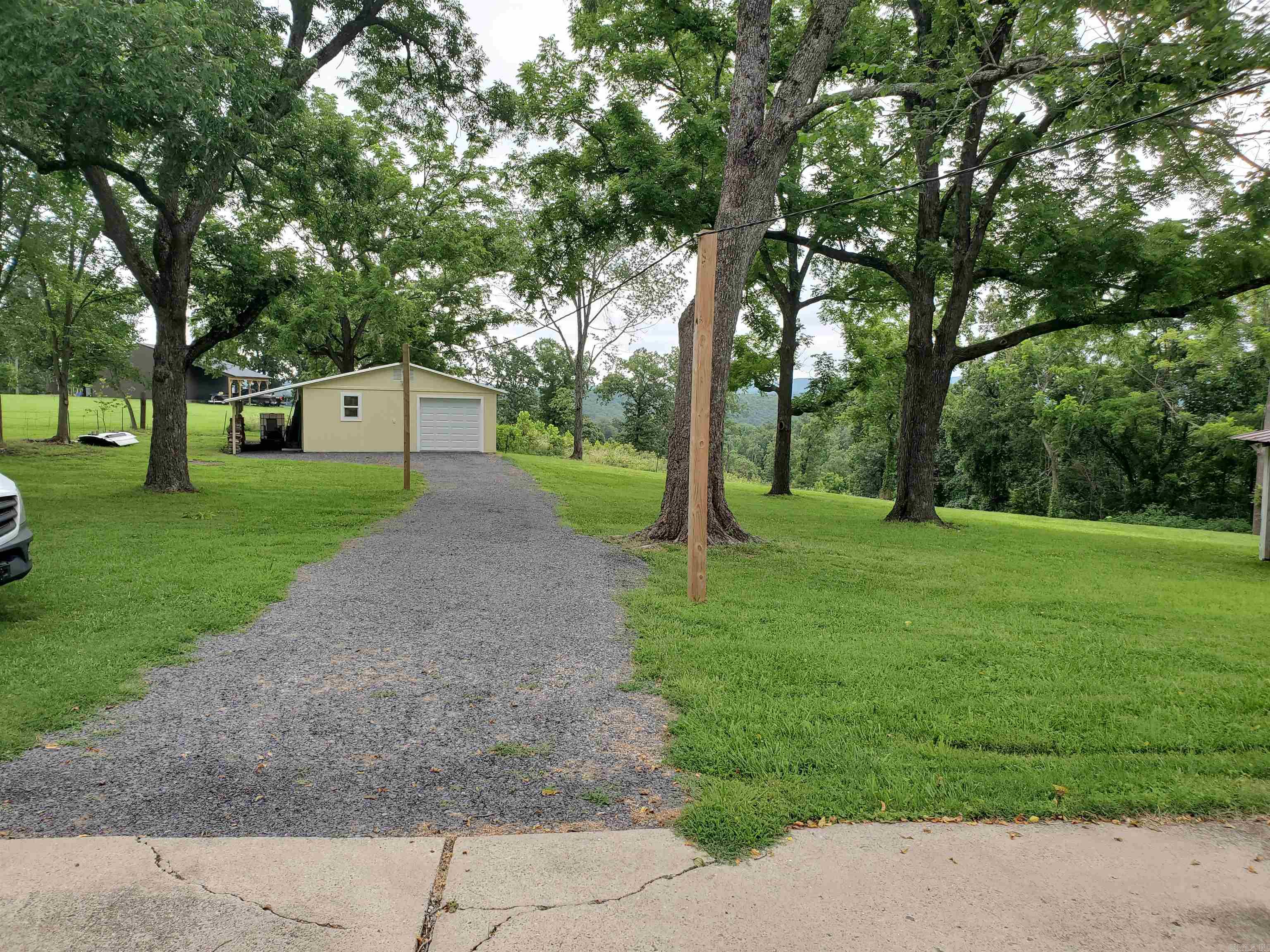 3039 Zack Ridge  Marshall, AR