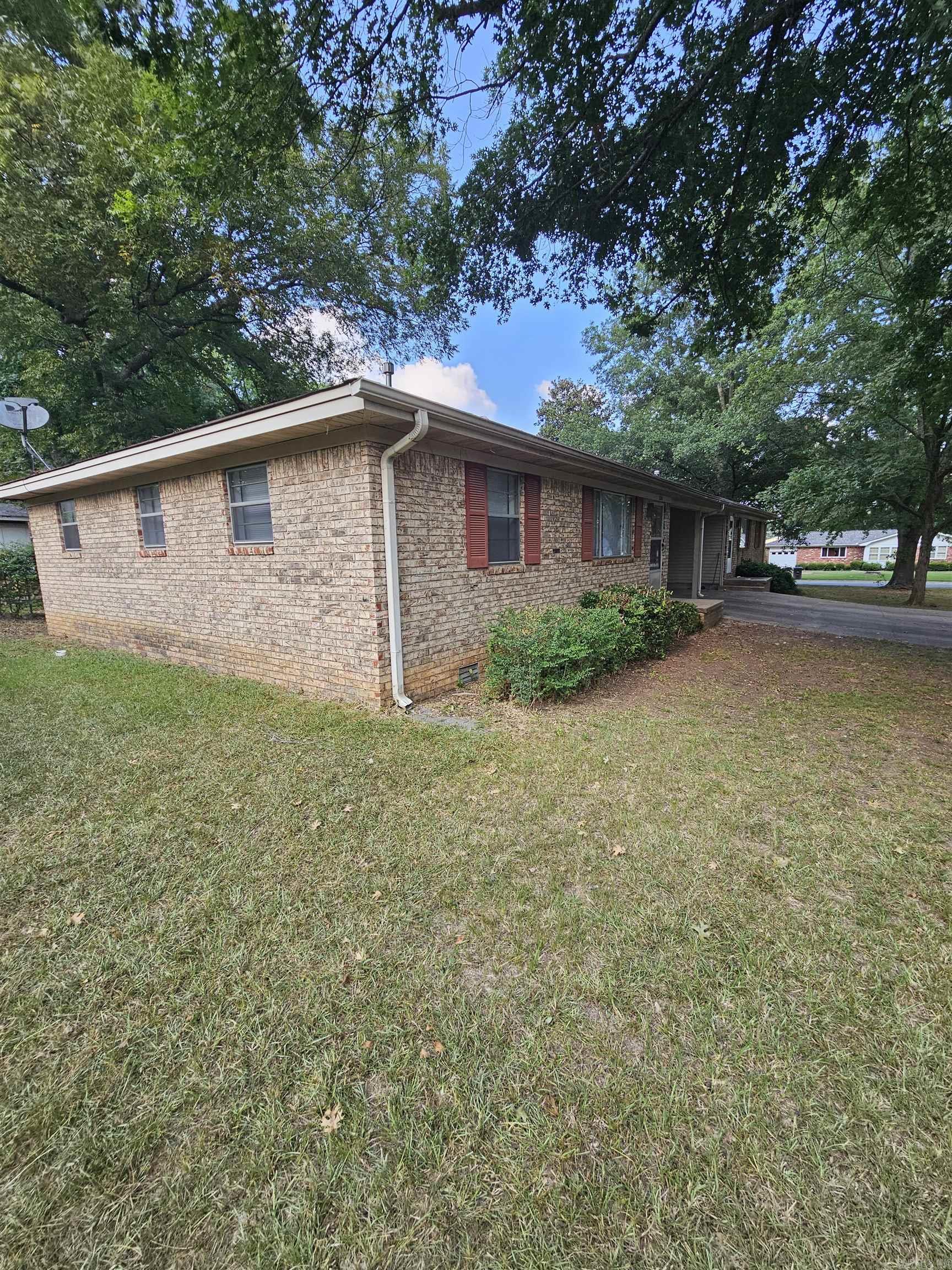 300 Hayes  Jacksonville, AR