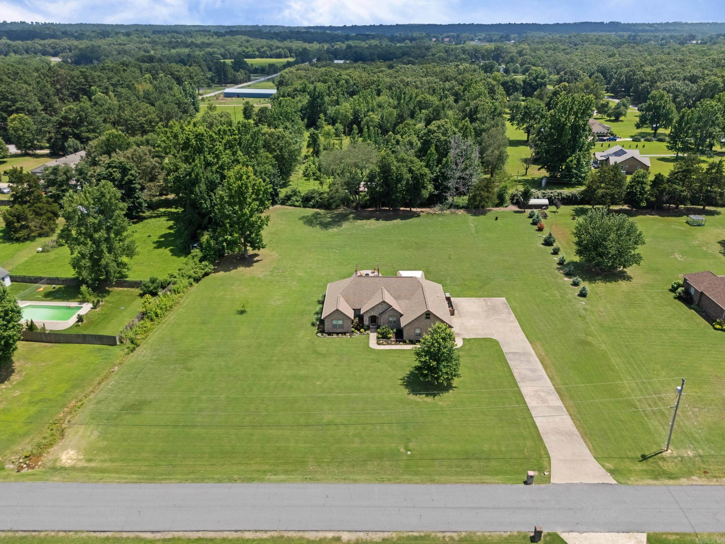 105 Kacy  Searcy, AR