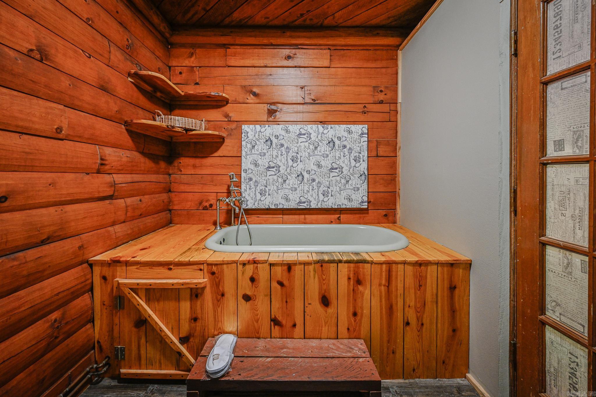 115 Ryder Ln  Mena, AR