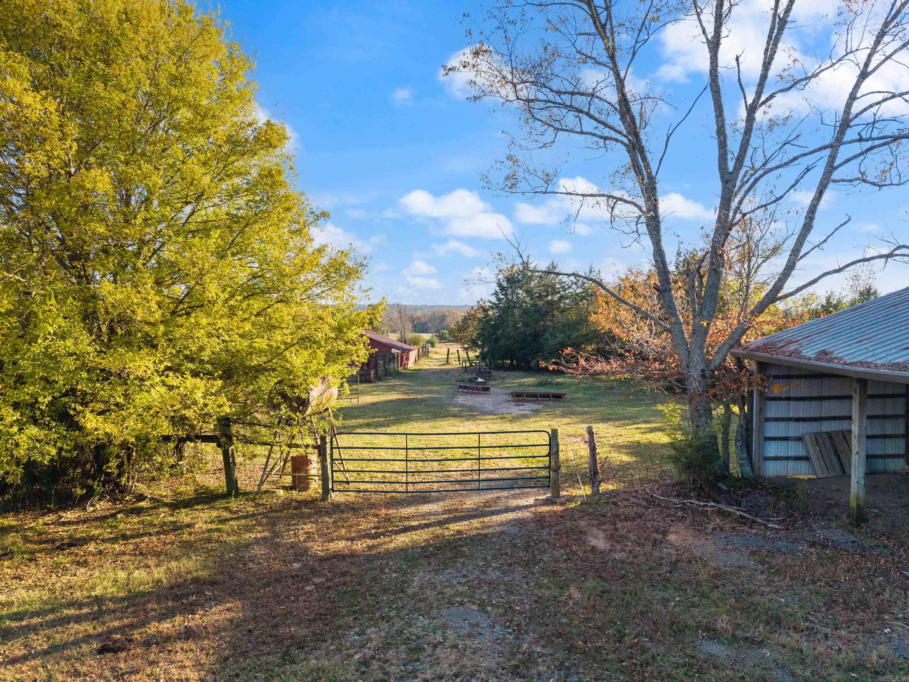 172 Blackfork Rd  Greenbrier, AR