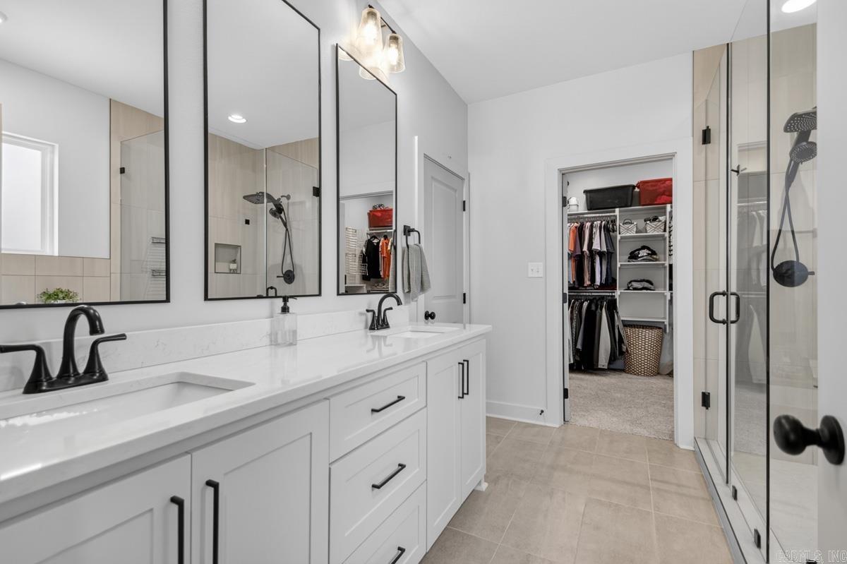 184 Ridgeview  Maumelle, AR