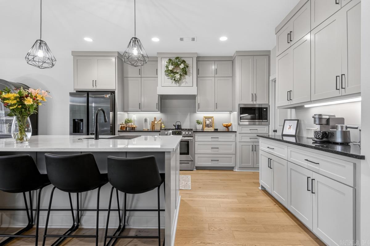 184 Ridgeview  Maumelle, AR