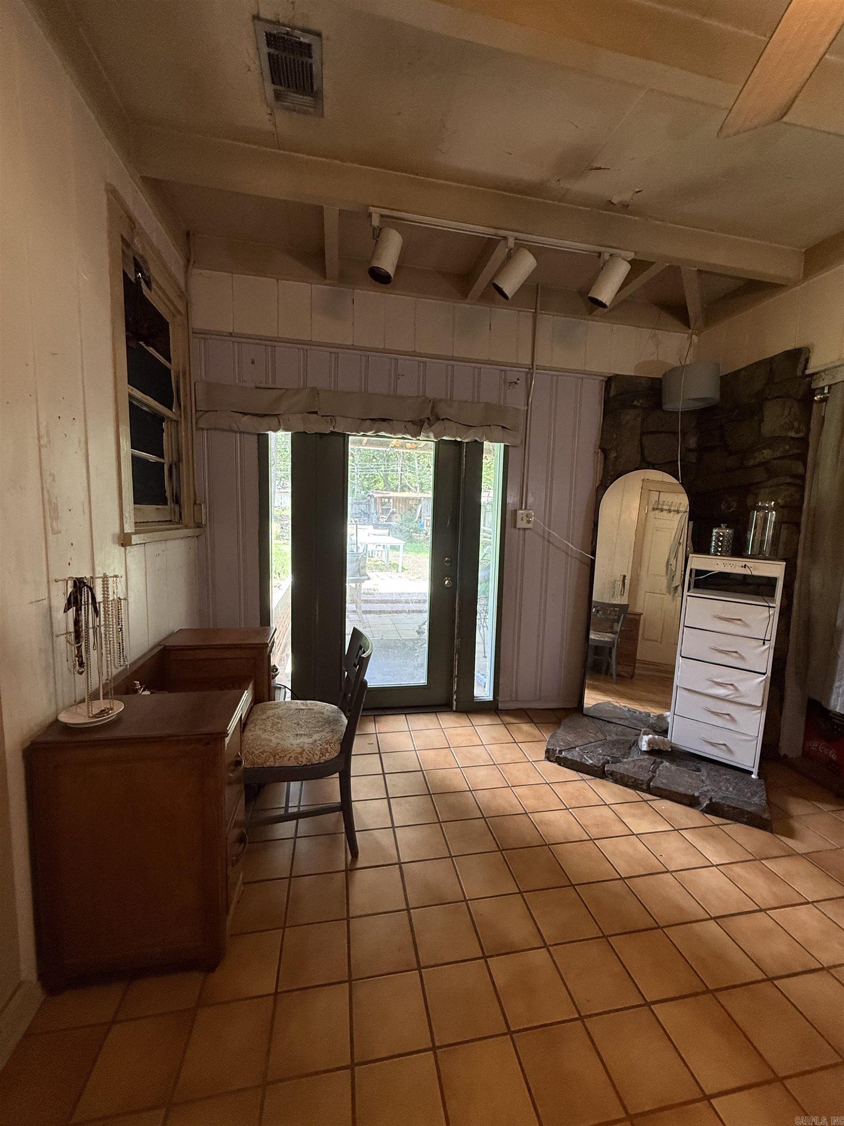 1563 Center  Arkadelphia, AR
