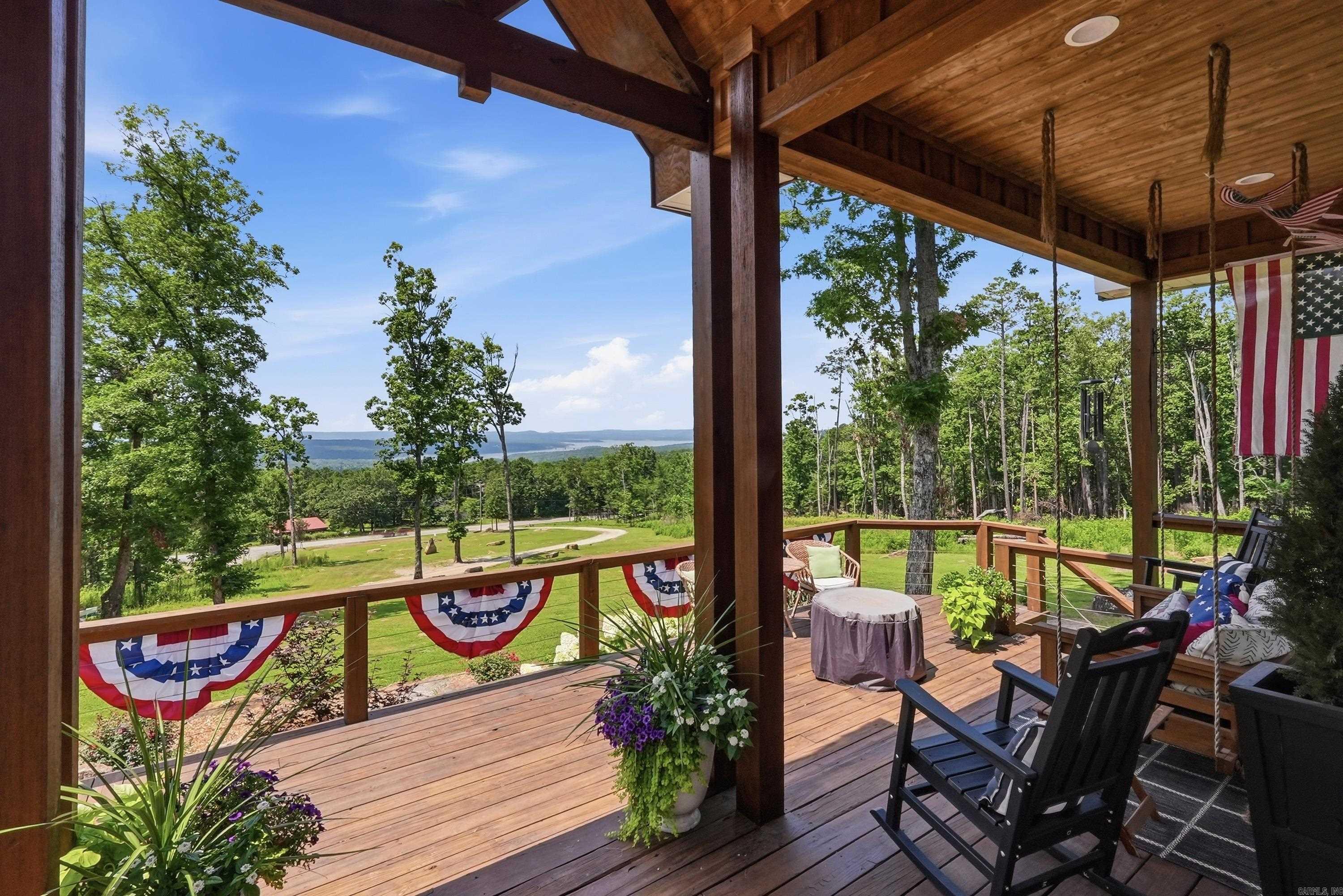 1620 Sunny Slope Rd.  Edgemont, AR