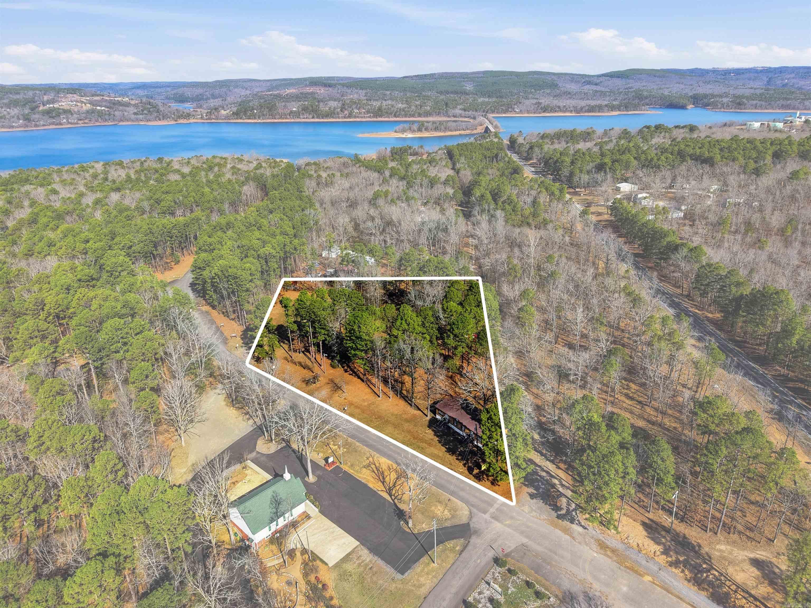 54 Devils Fork  Greers Ferry, AR
