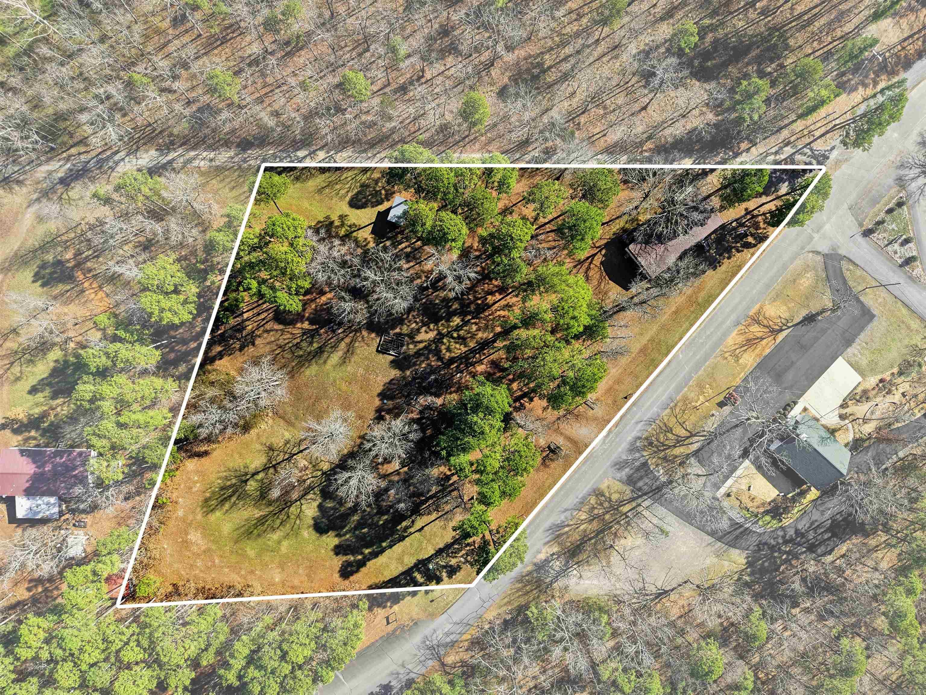 54 Devils Fork  Greers Ferry, AR