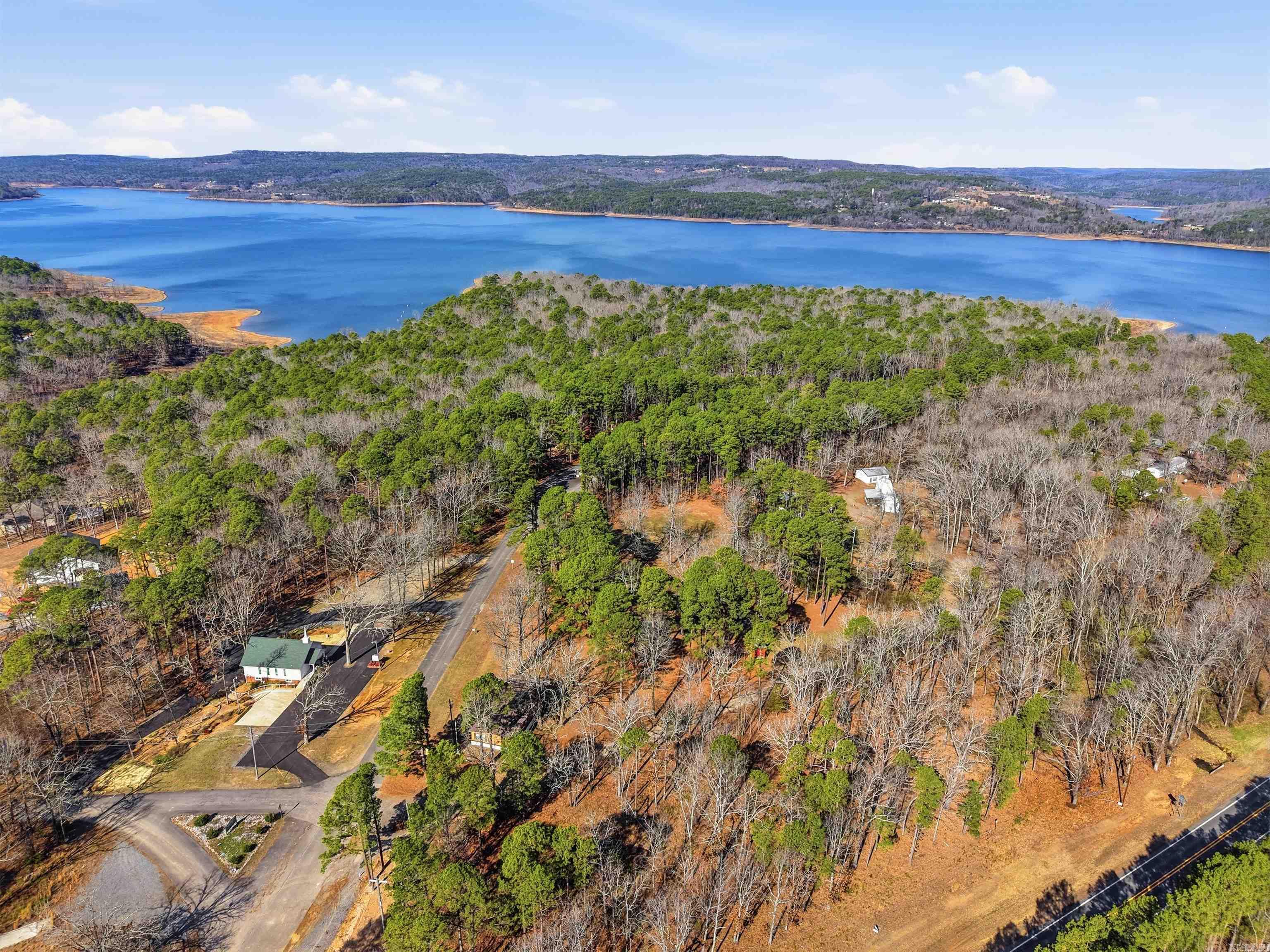 54 Devils Fork  Greers Ferry, AR