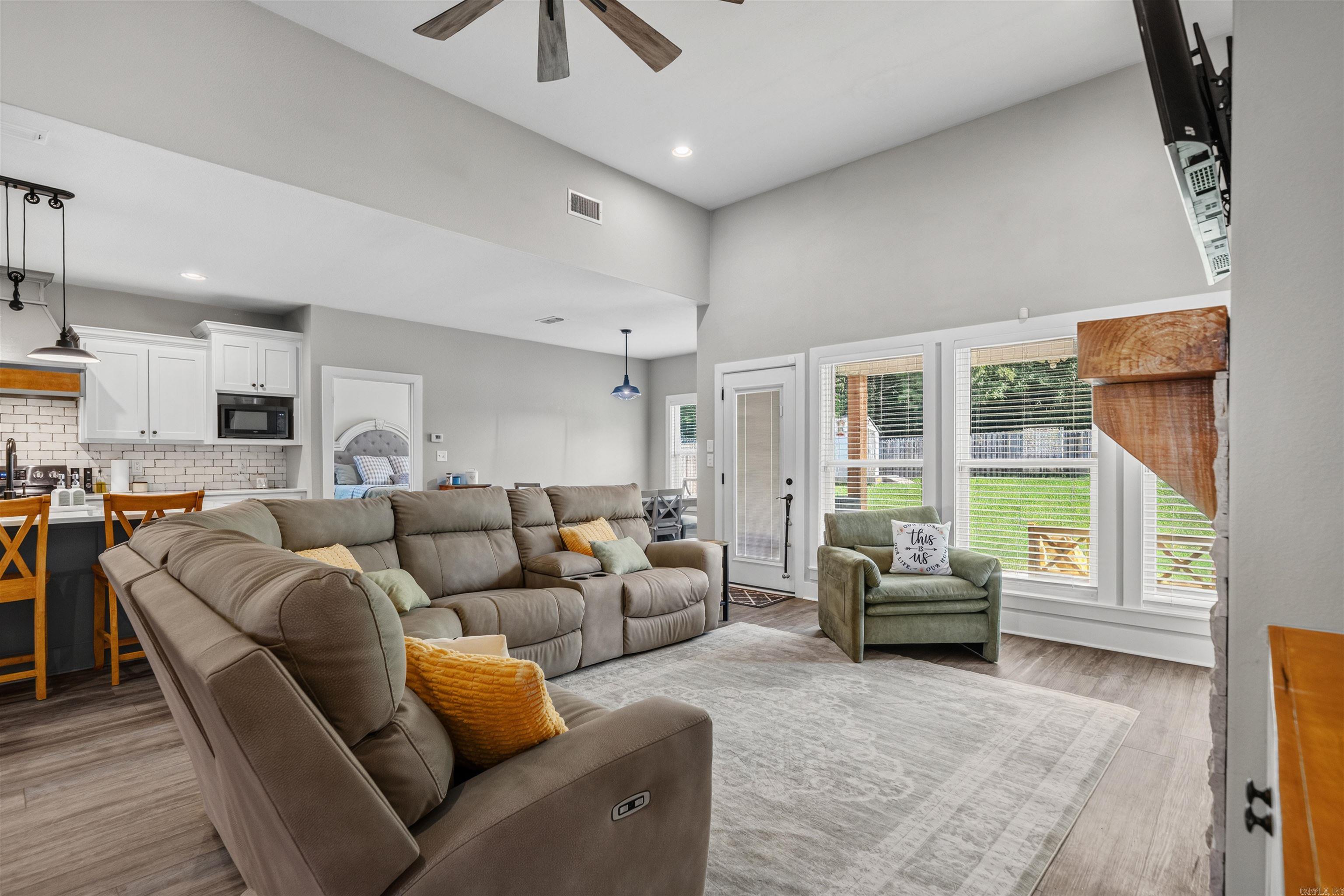 4181 Hampton Drive — photo 4
