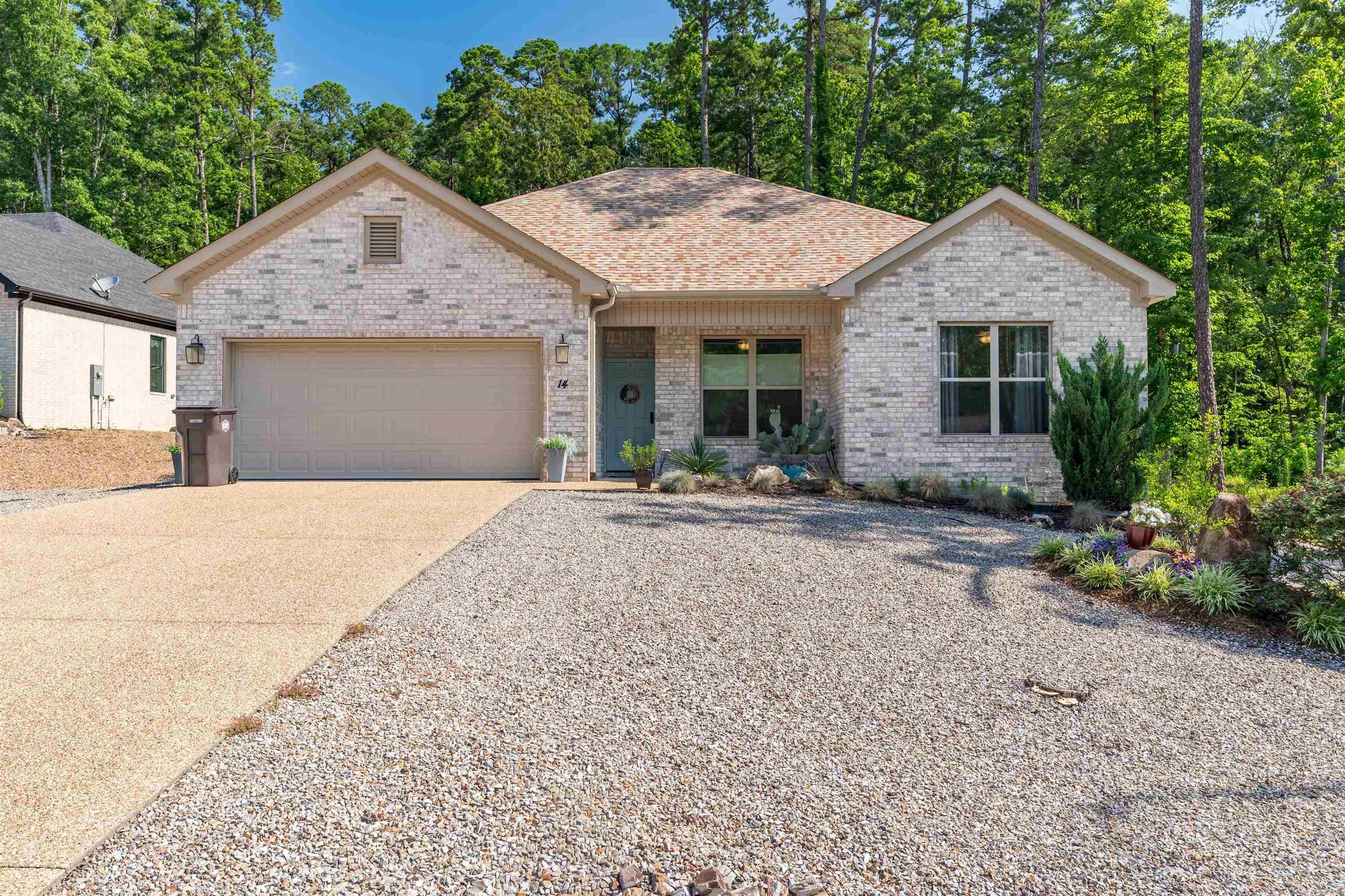 14 Siega  Hot Springs Village, AR