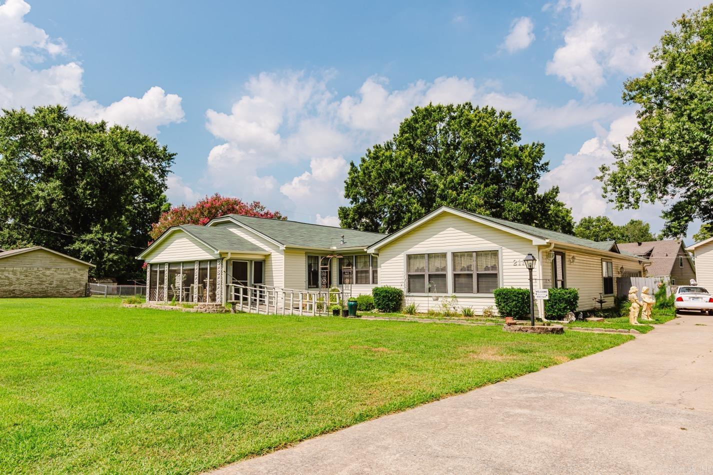 211 Southeastern  Jacksonville, AR