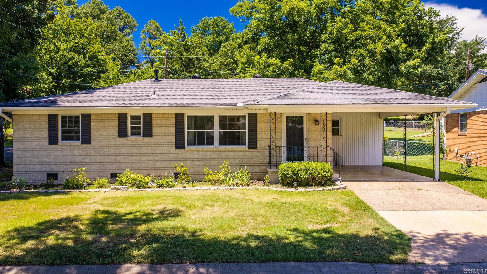 1301 Holloway