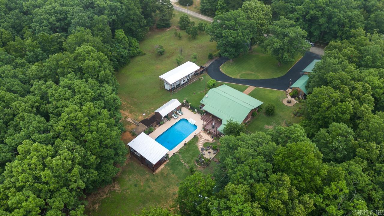 120 Travels Ln  Romance, AR