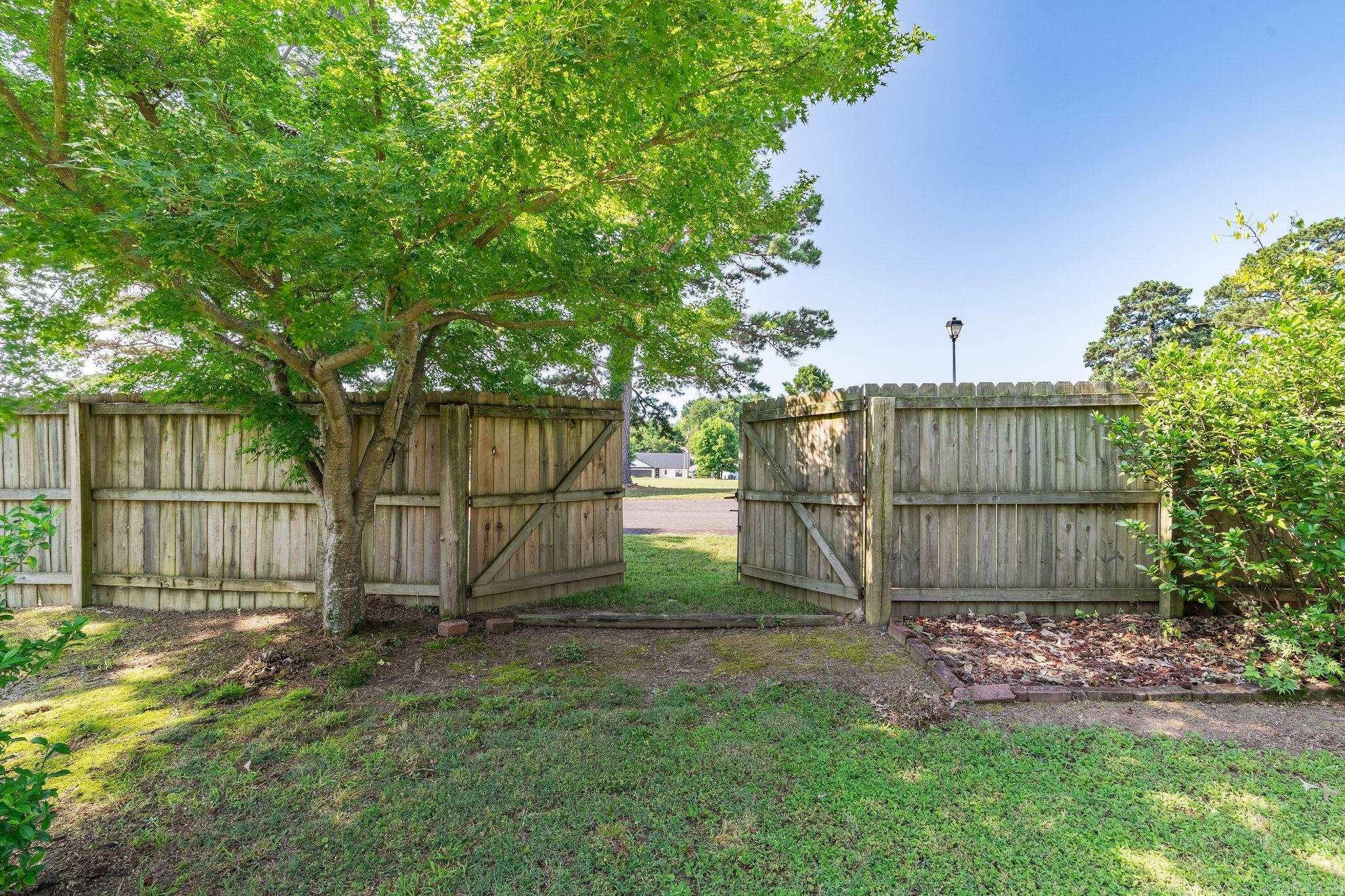 300 TANGLEWOOD  Hot Springs, AR