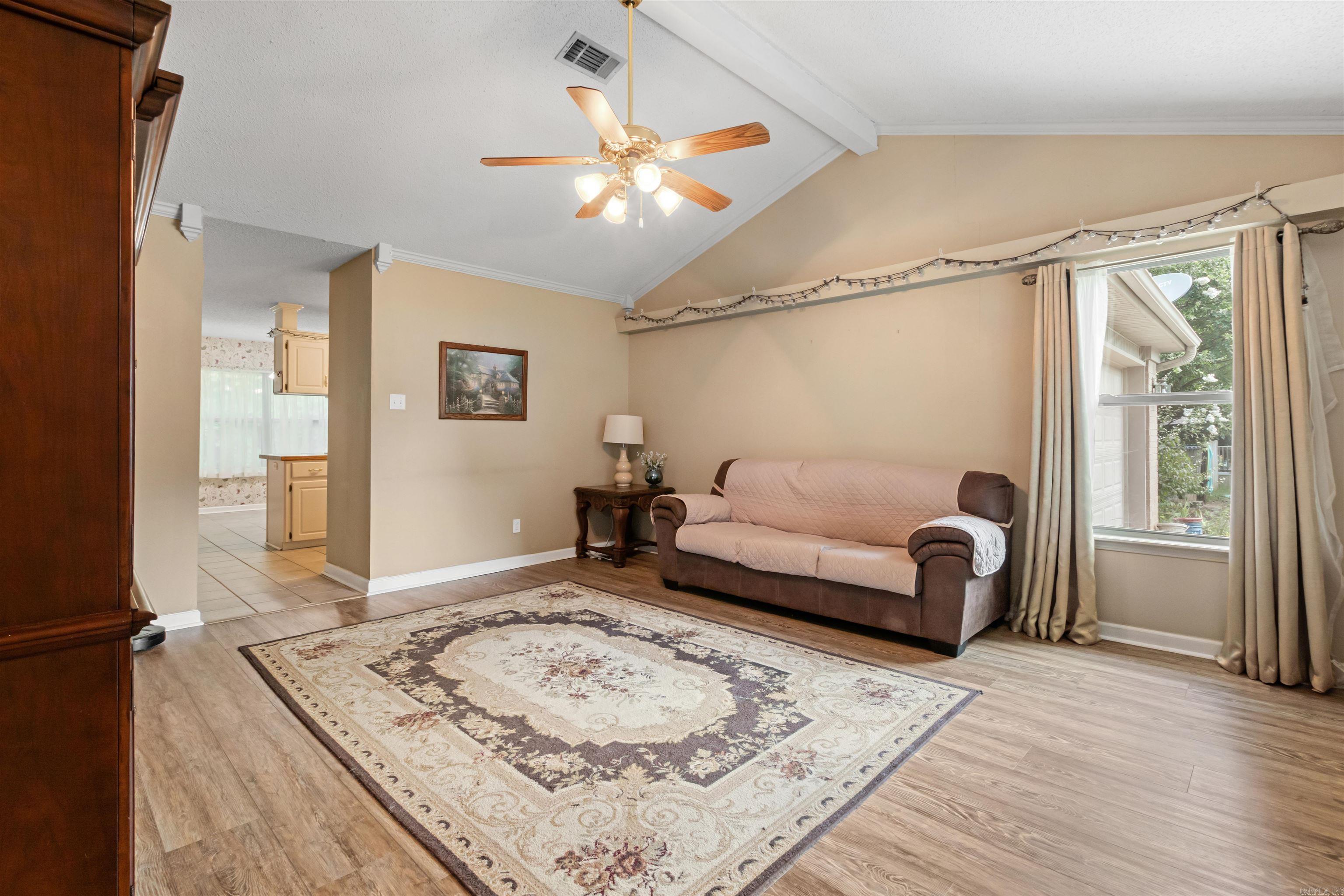 37 Shaded Oaks Dr  Cabot, AR