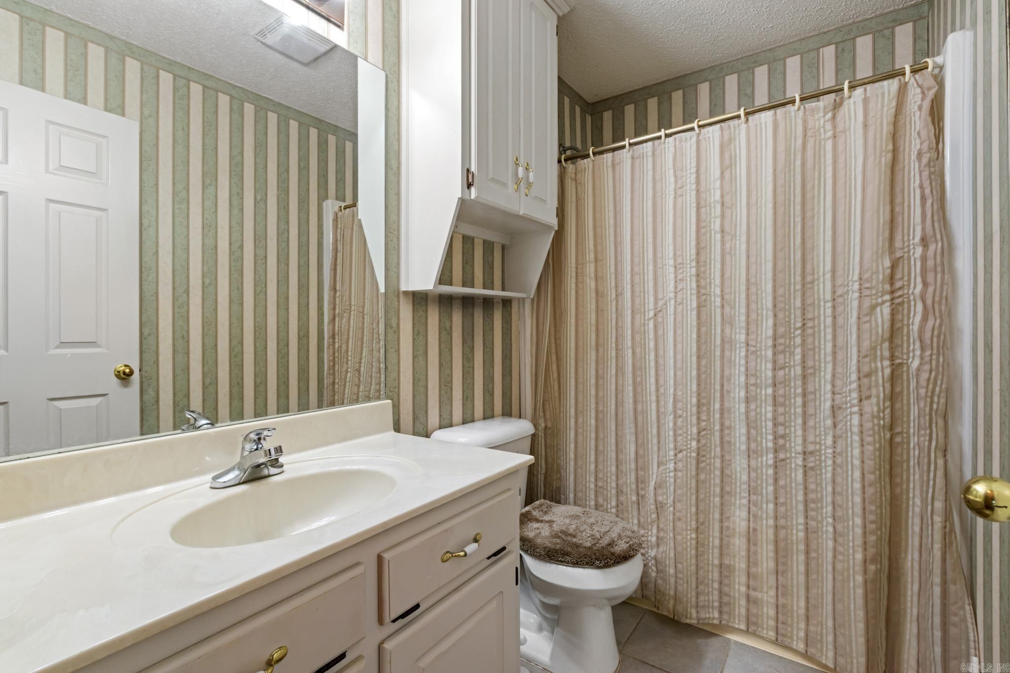 37 Shaded Oaks Dr  Cabot, AR