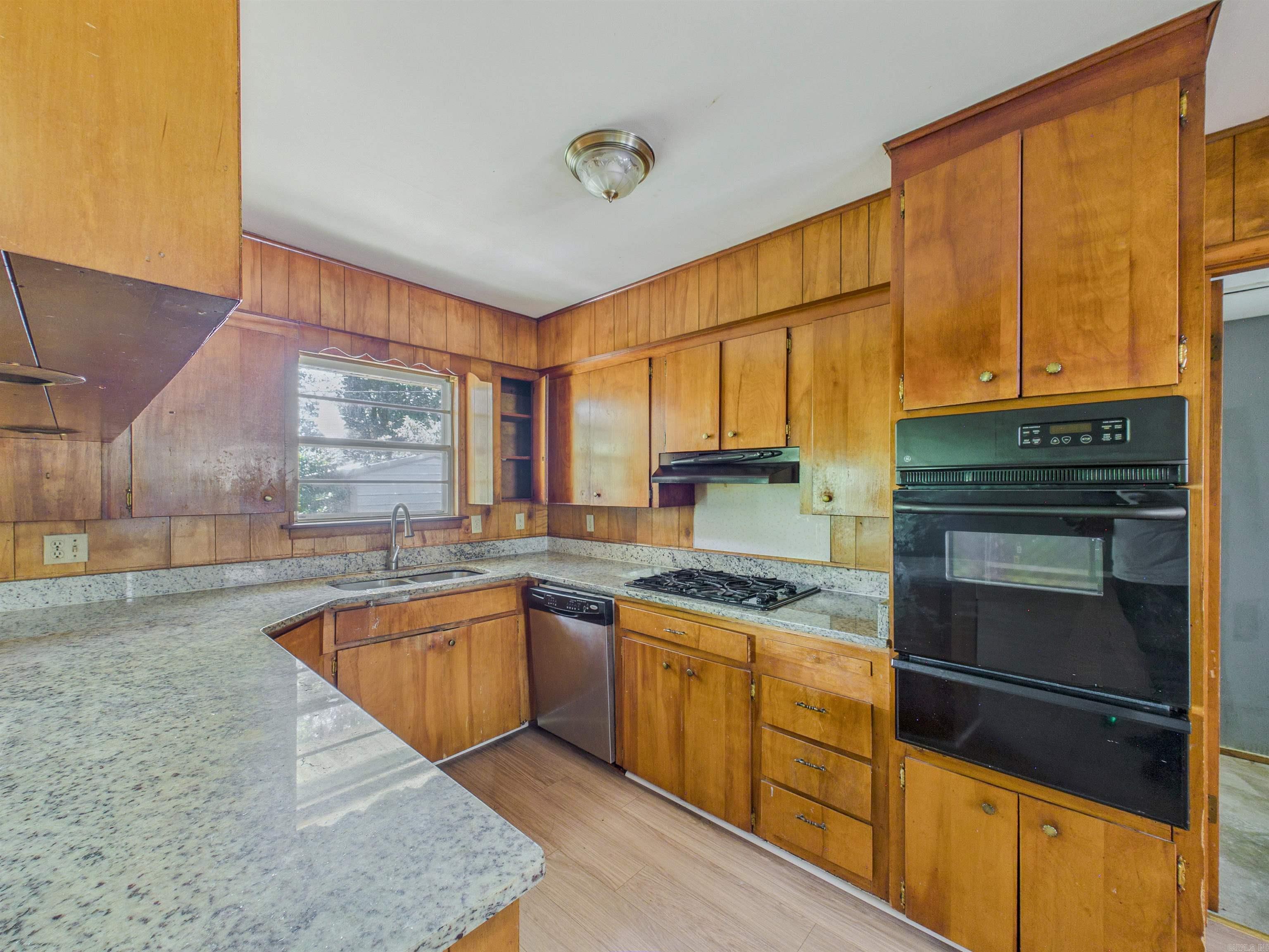 5 Cliffwood  North Little Rock, AR