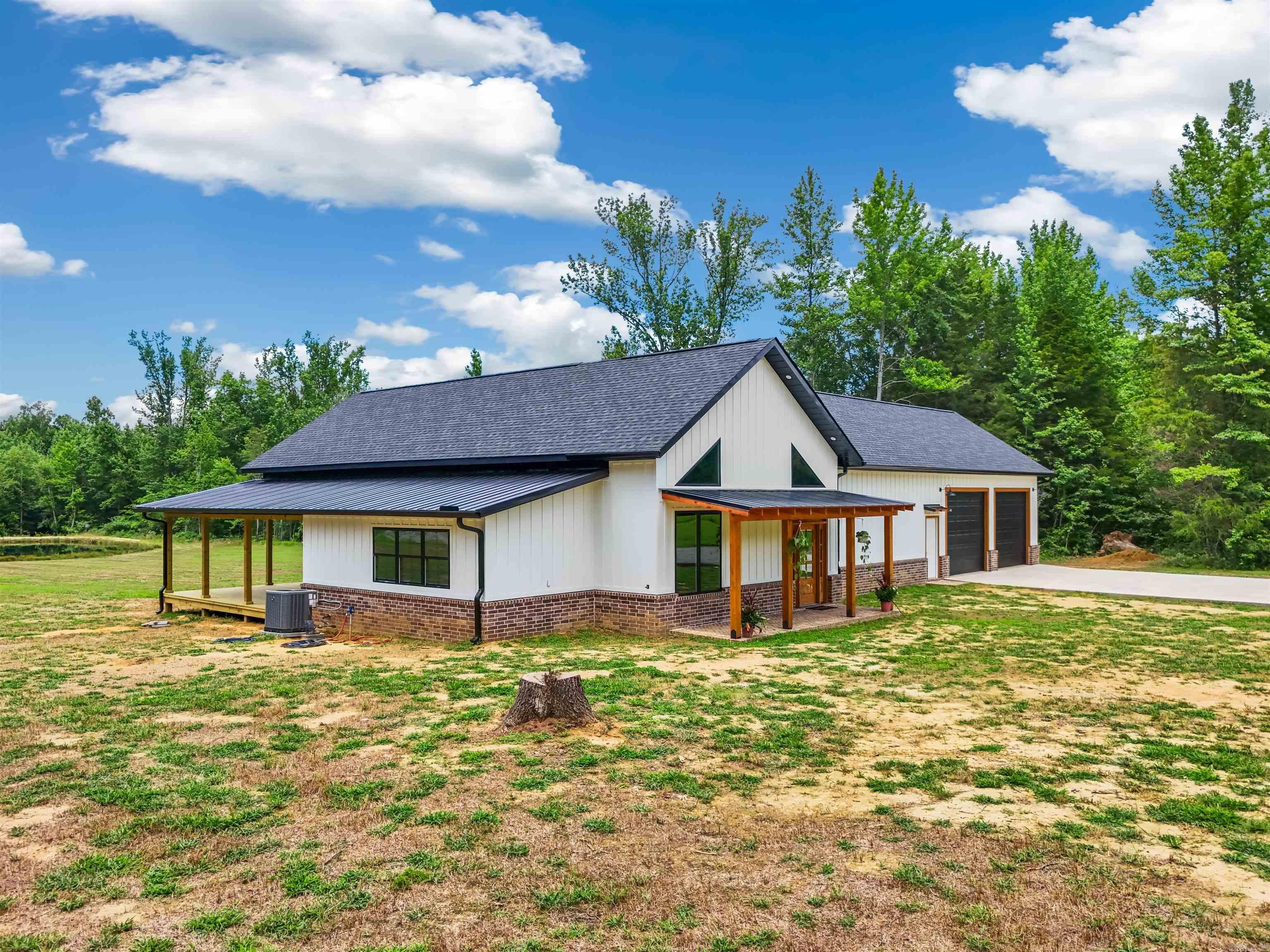 239 Buckeye  Quitman, AR