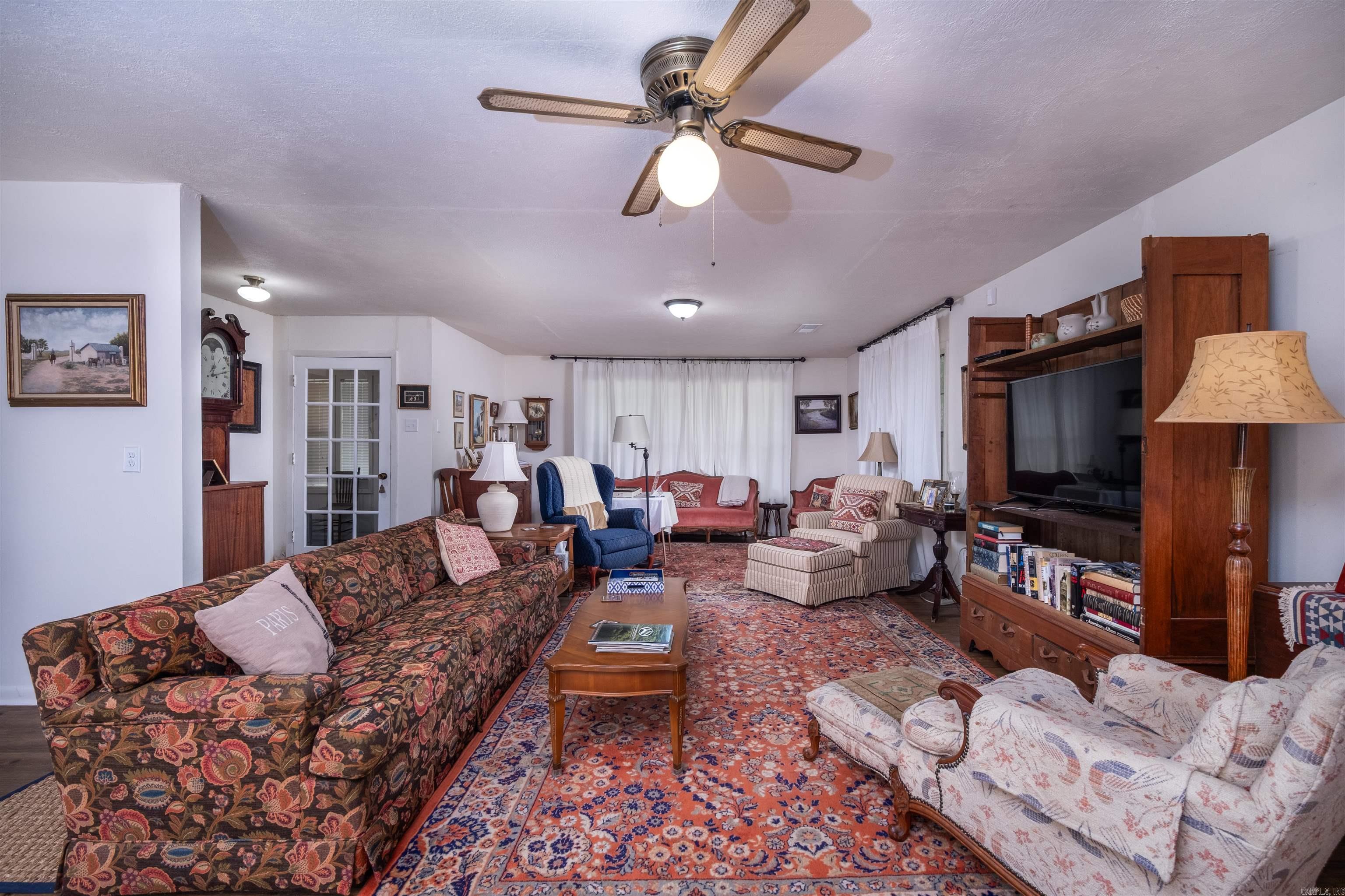 1869 E Stateline Rd  Junction City, AR