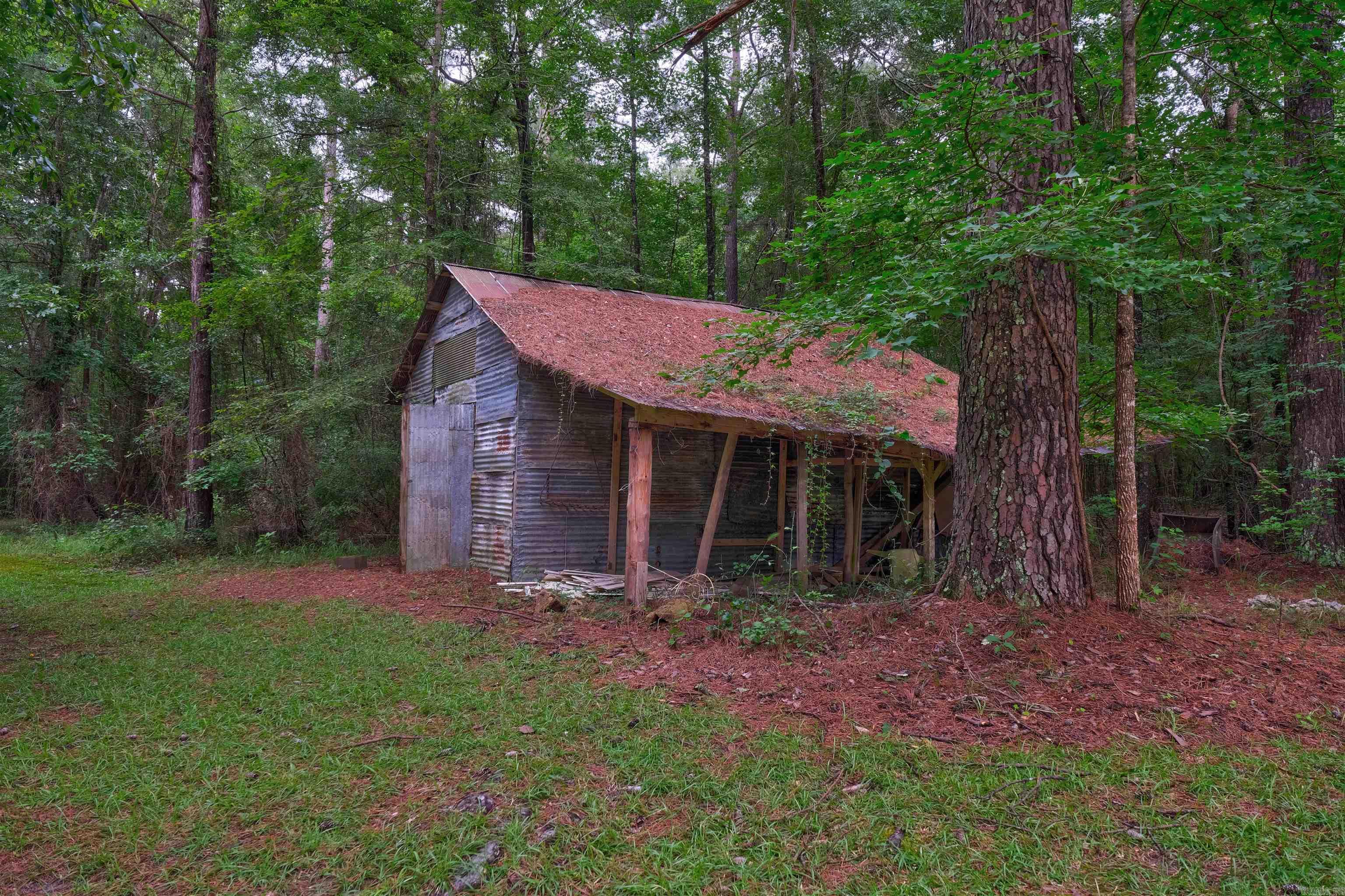 1869 E Stateline Rd  Junction City, AR