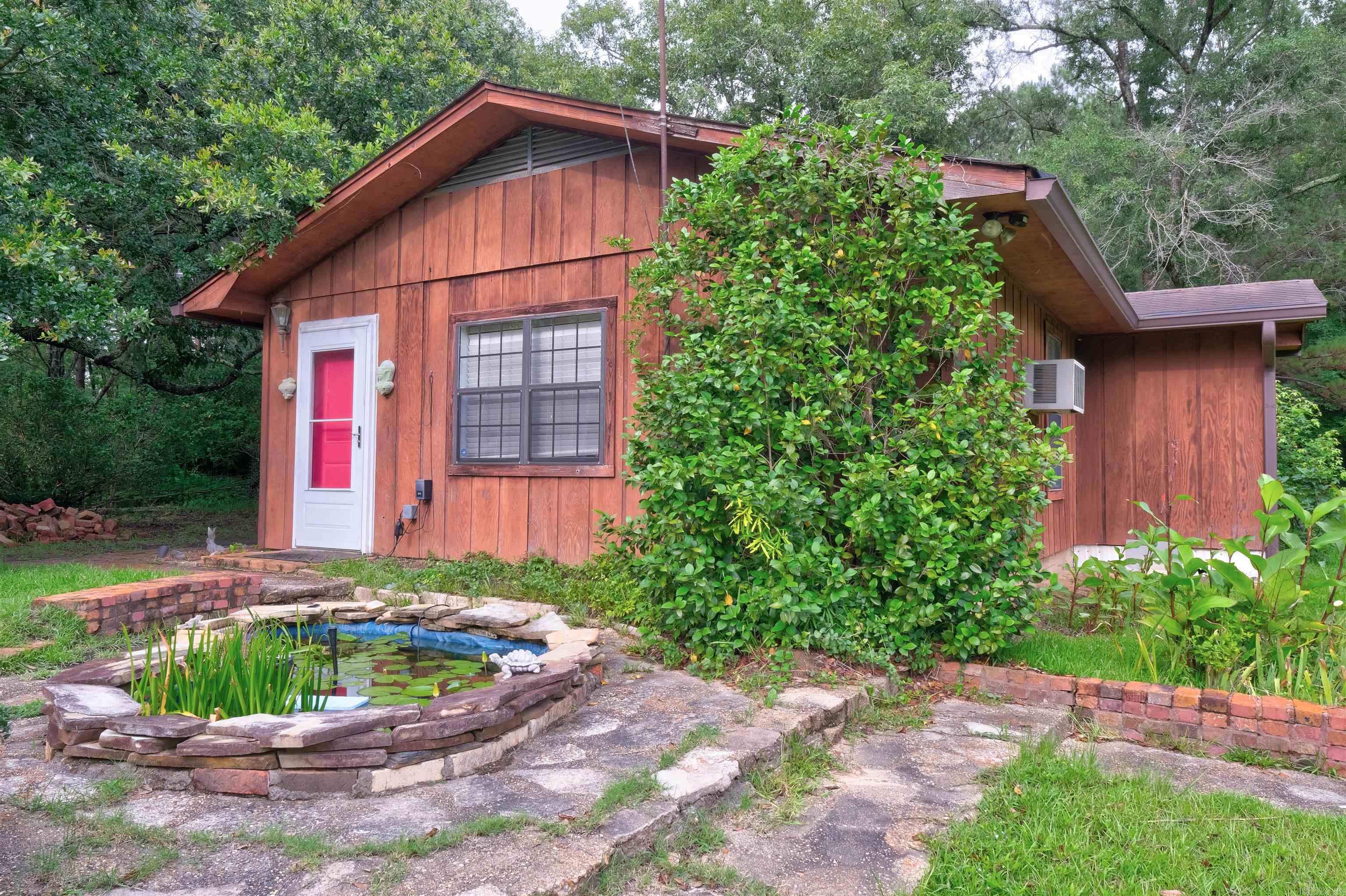 1869 E Stateline Rd  Junction City, AR