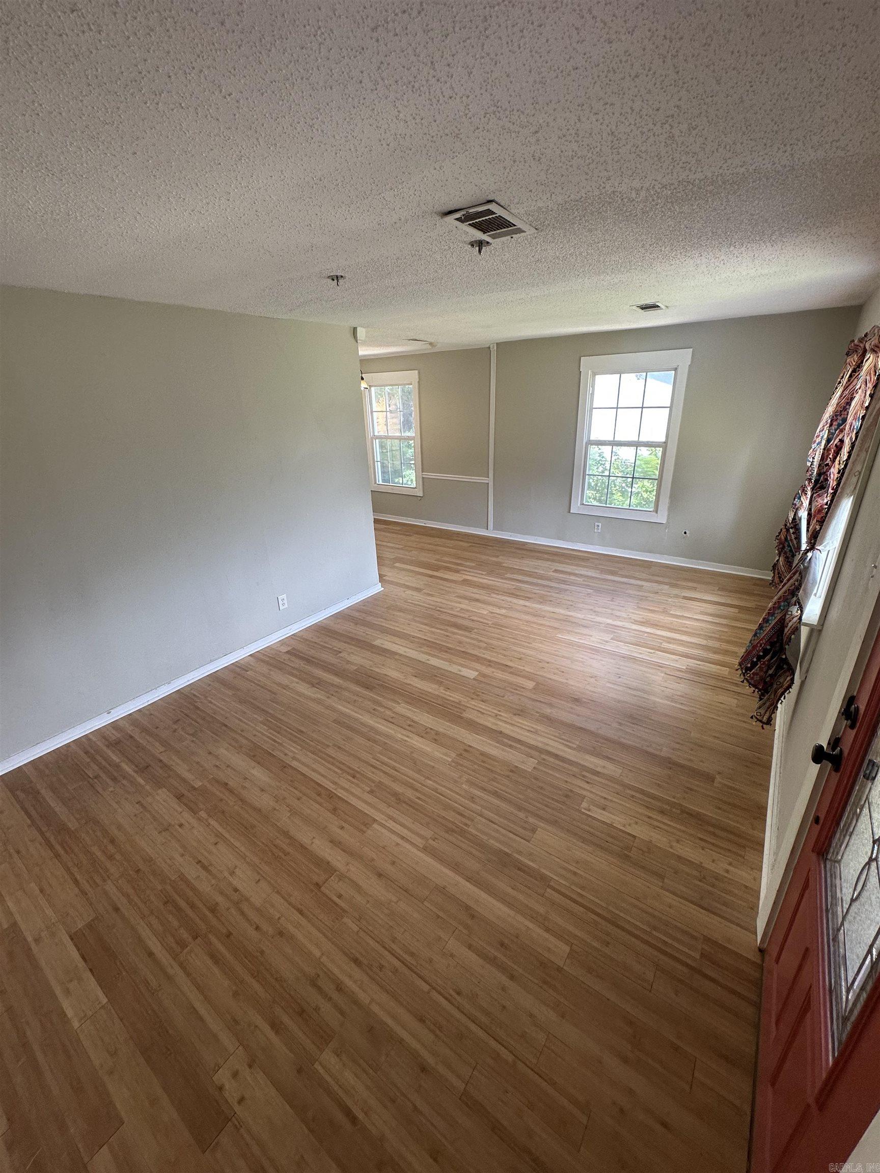 5120 W 34th  Little Rock, AR