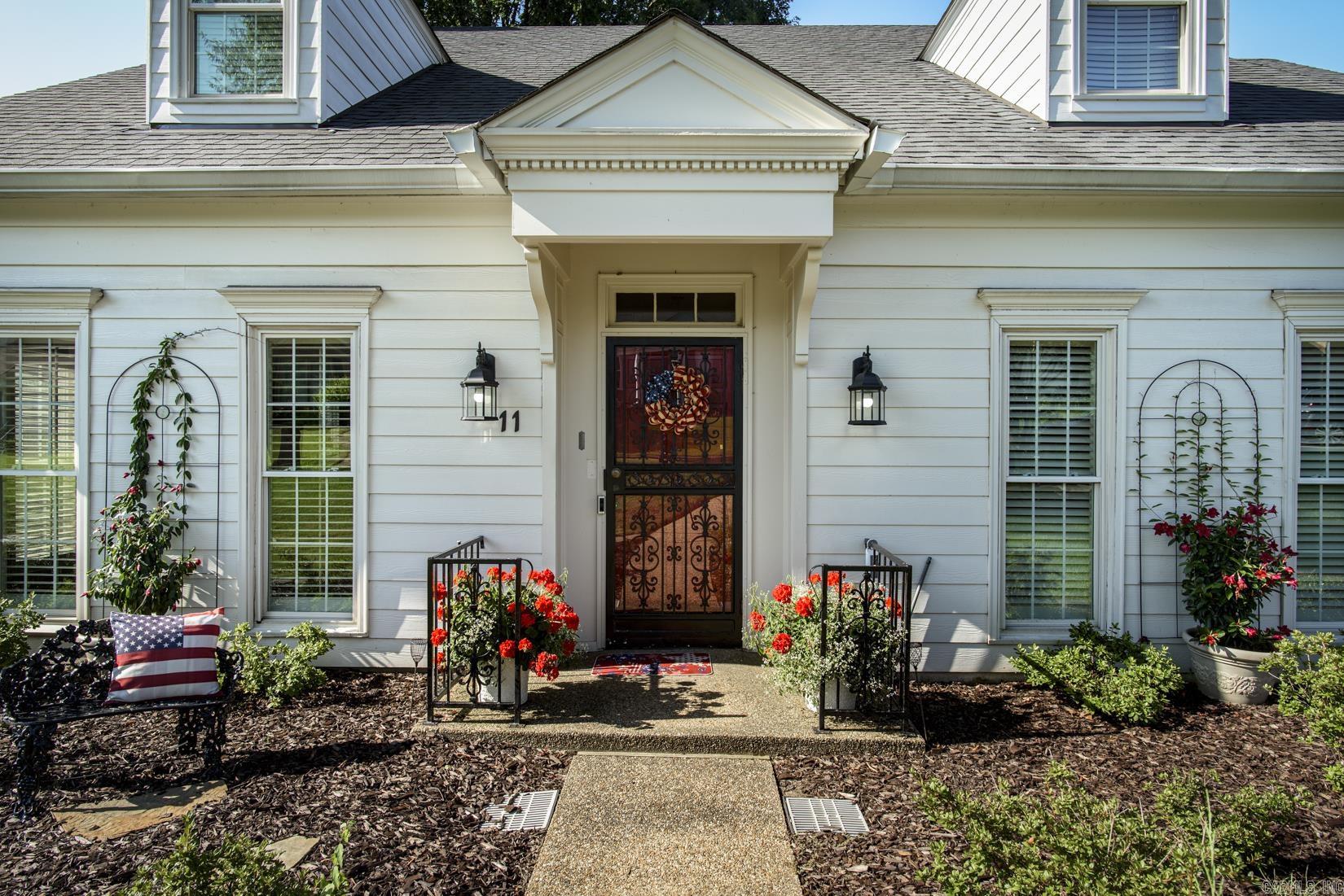 11 Carrollton Ct  Little Rock, AR