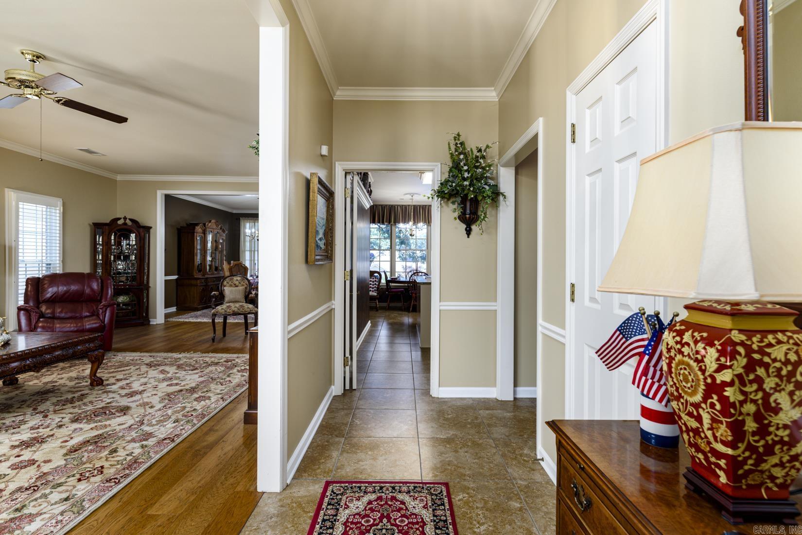 11 Carrollton Ct  Little Rock, AR