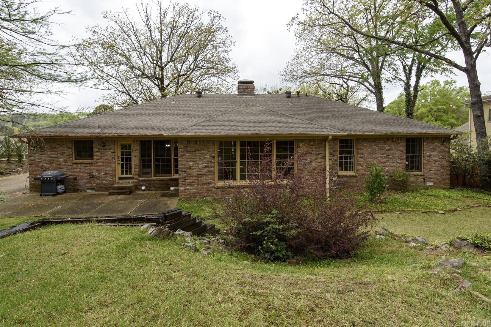 28 Cascades Dr  Little Rock, AR