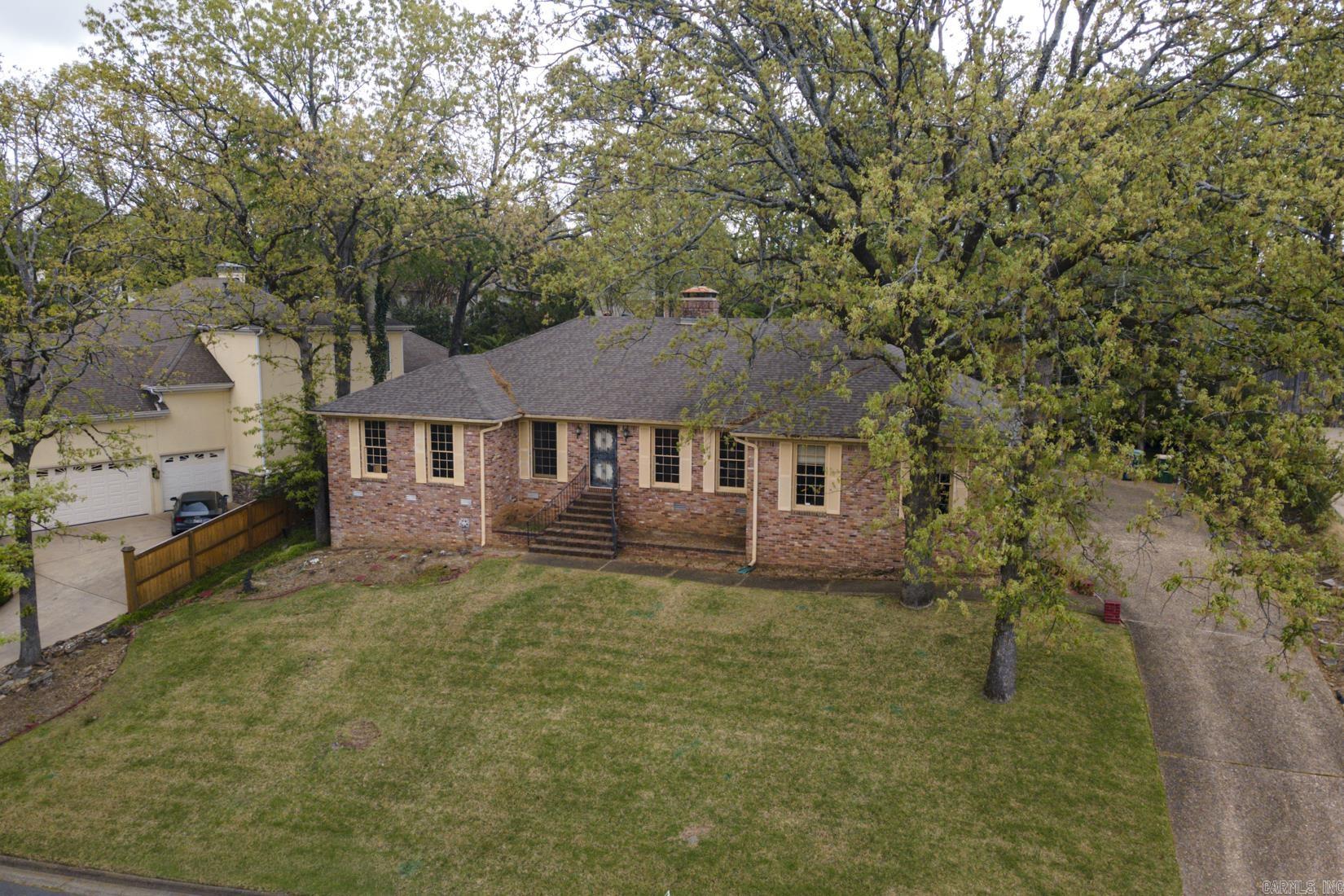 28 Cascades Dr  Little Rock, AR