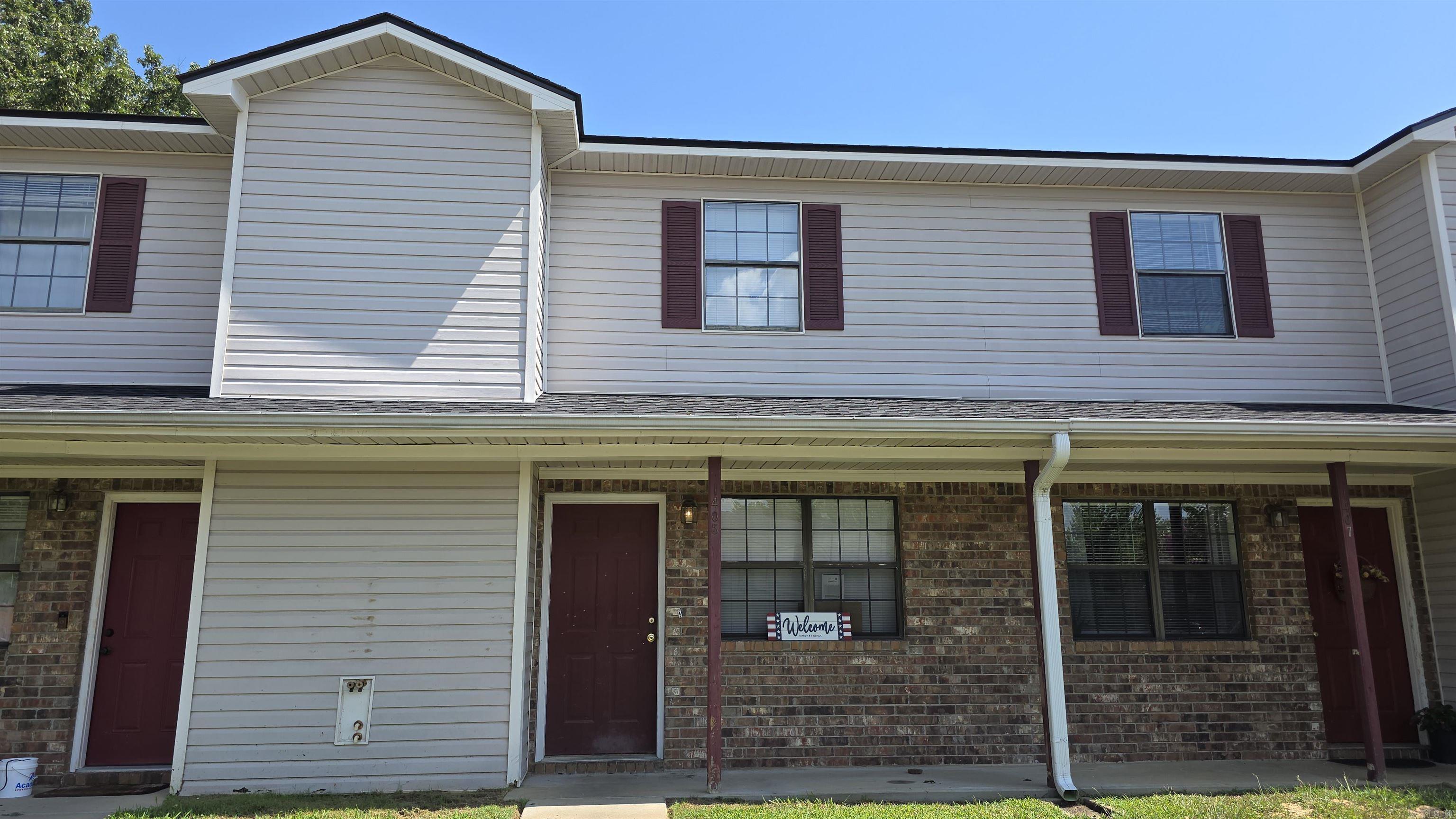 1405 E O  Russellville, AR