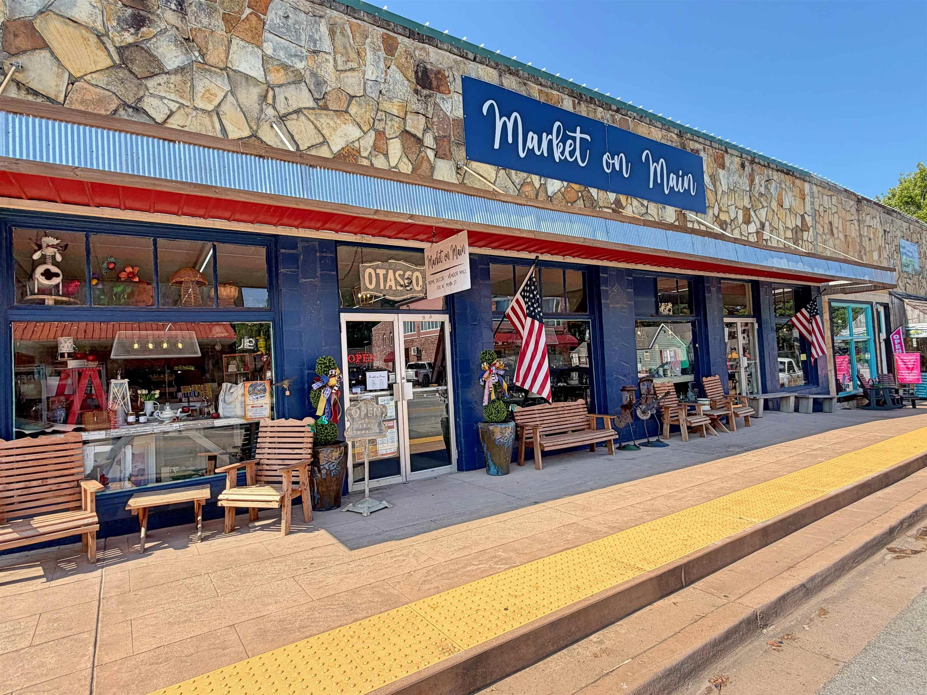 320 W. Main St.  Mountain View, AR