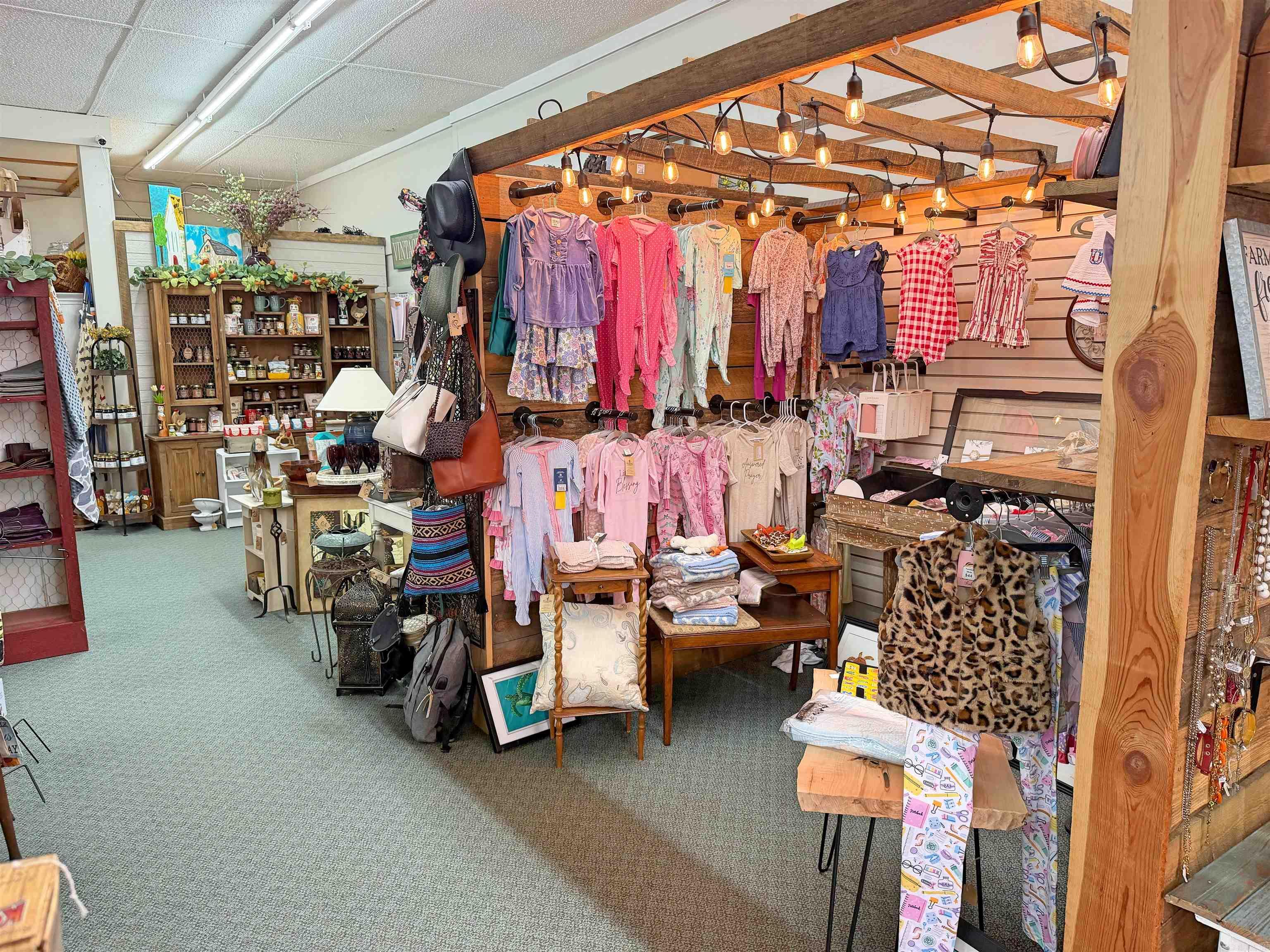 320 W. Main St.  Mountain View, AR