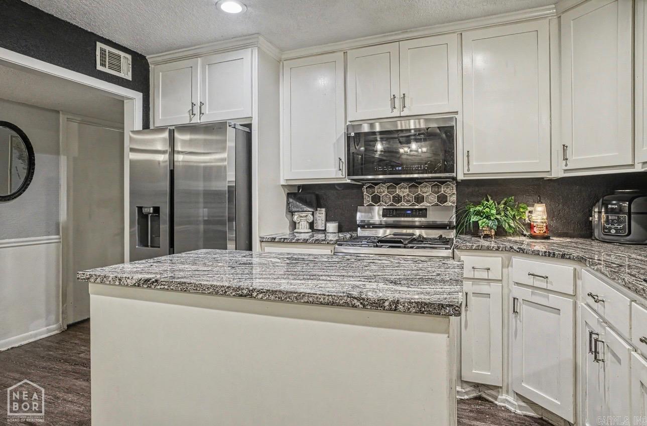 31 La Granja  Hot Springs Village, AR